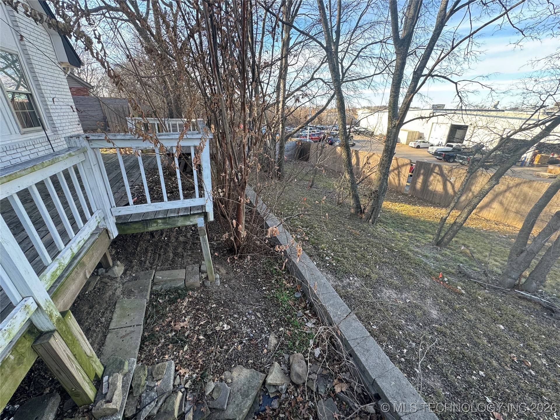 1805 N Hickory Place Property Photo 33