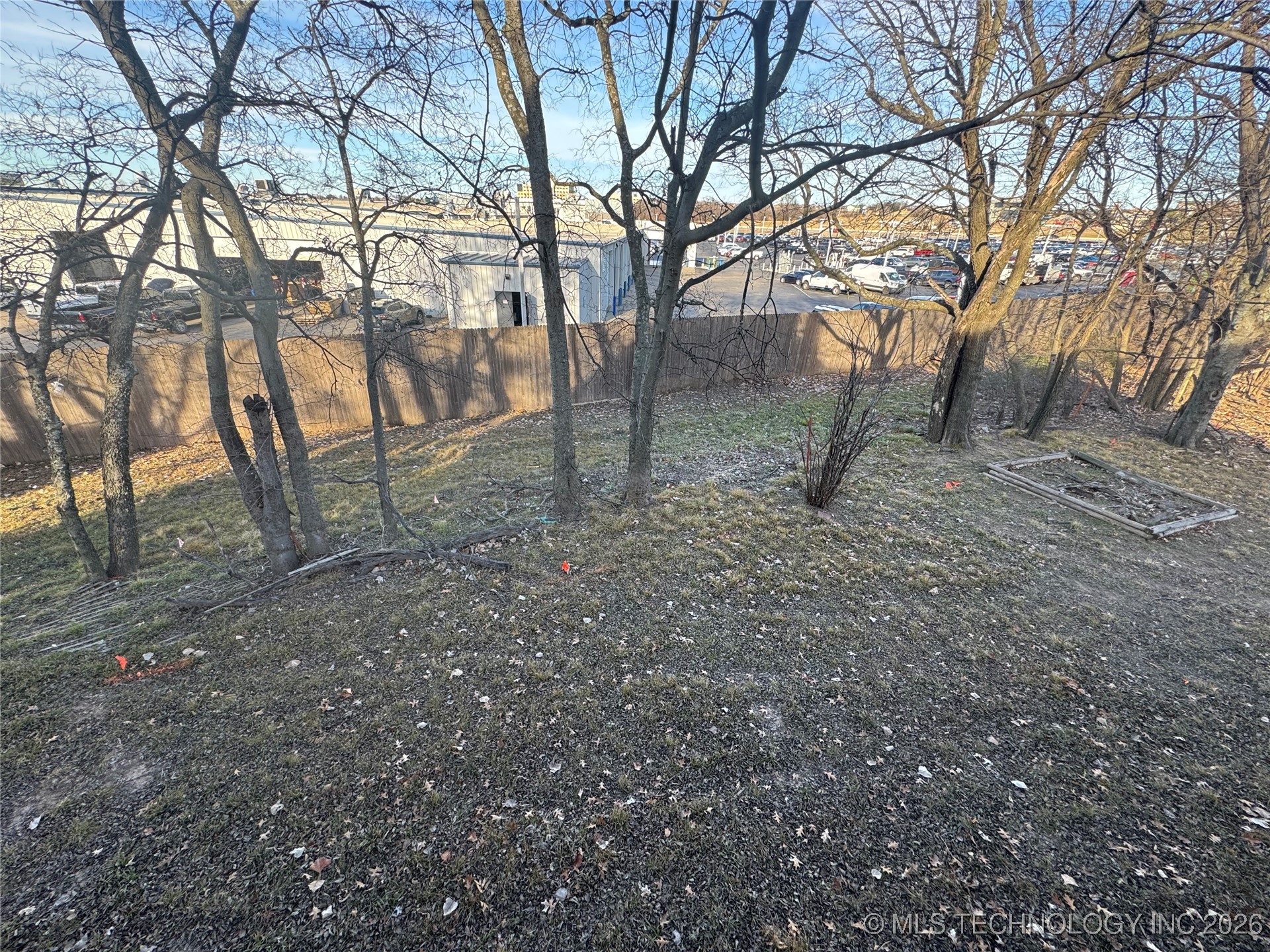 1805 N Hickory Place Property Photo 35