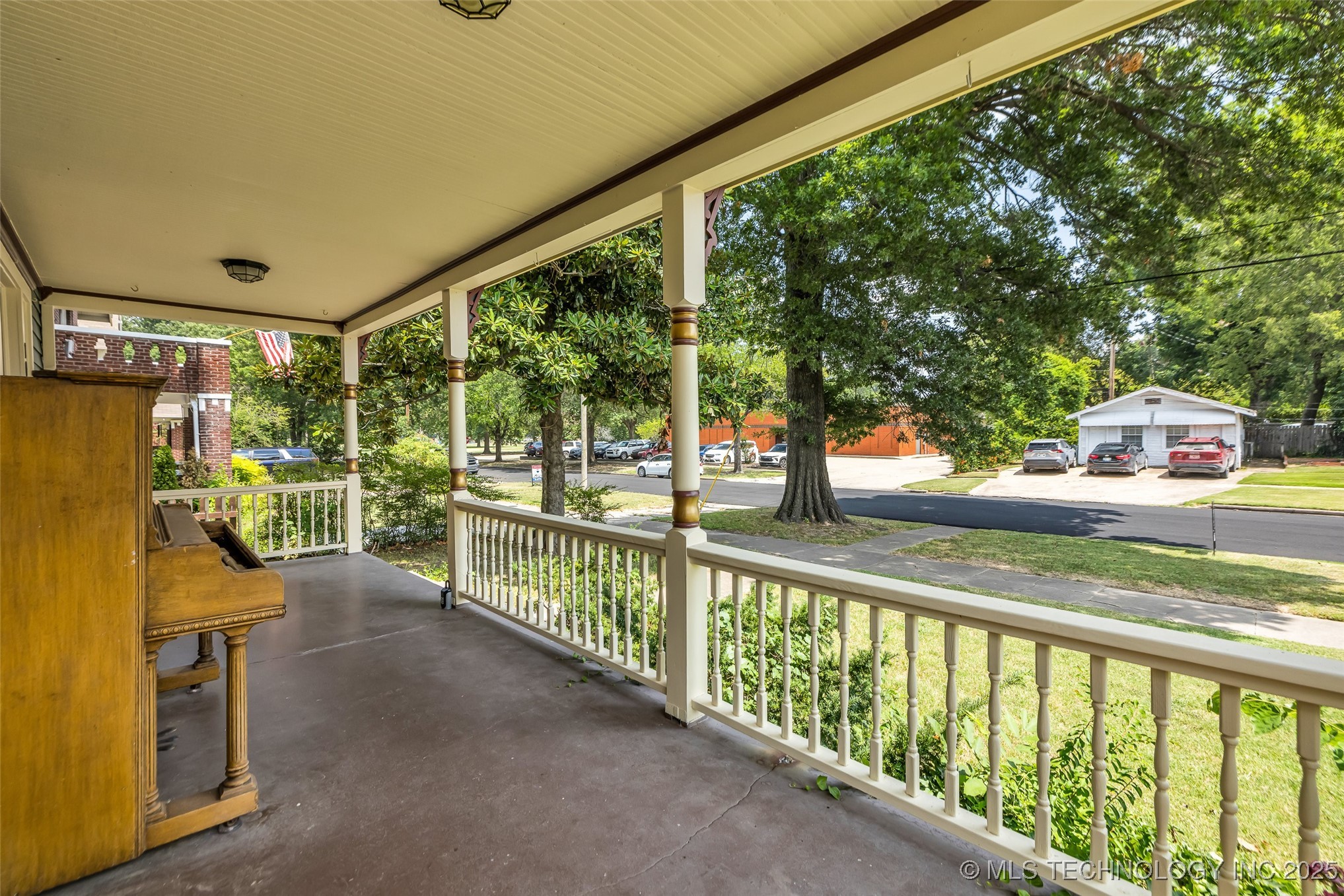 109 N 16th Street Property Photo 4