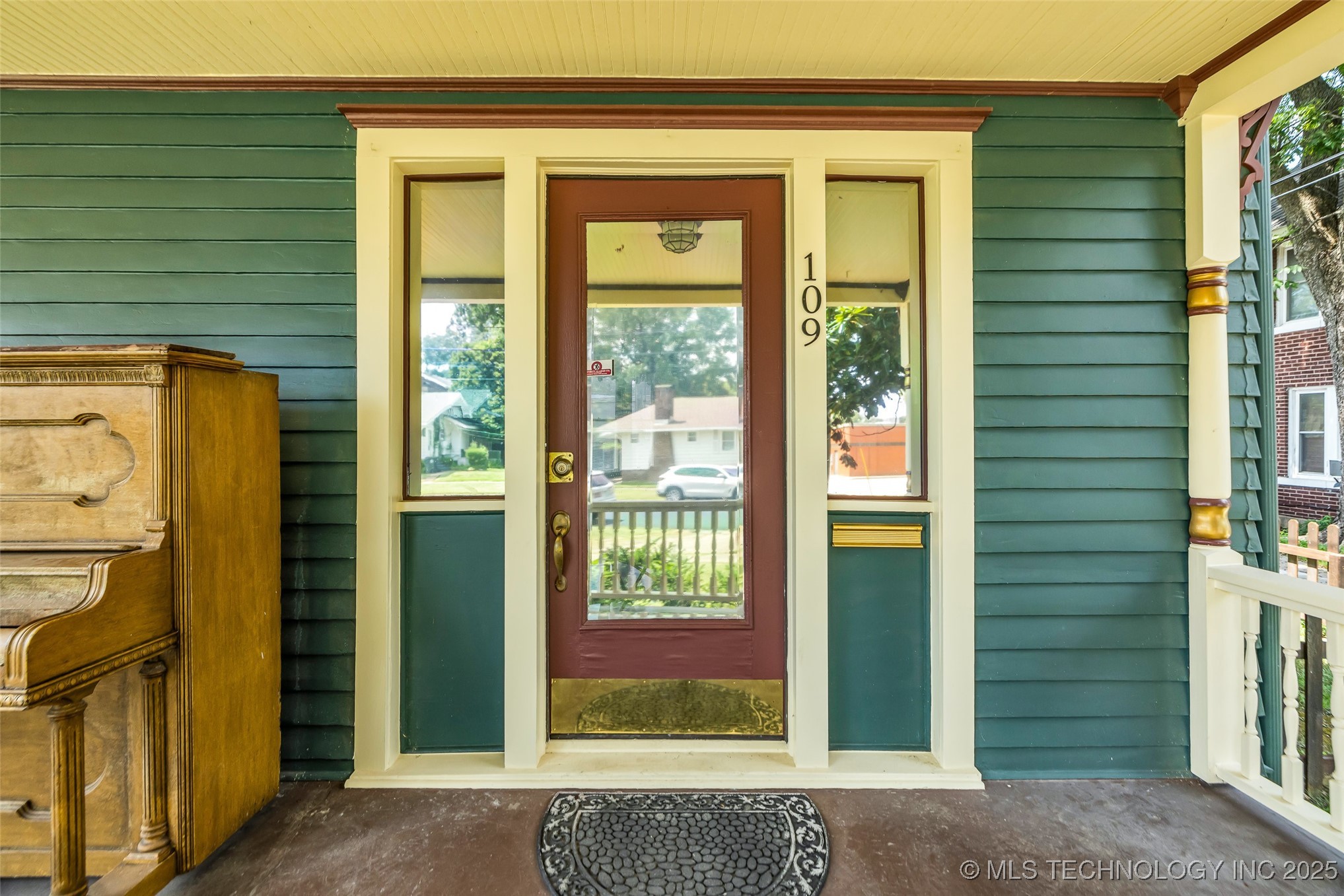 109 N 16th Street Property Photo 5