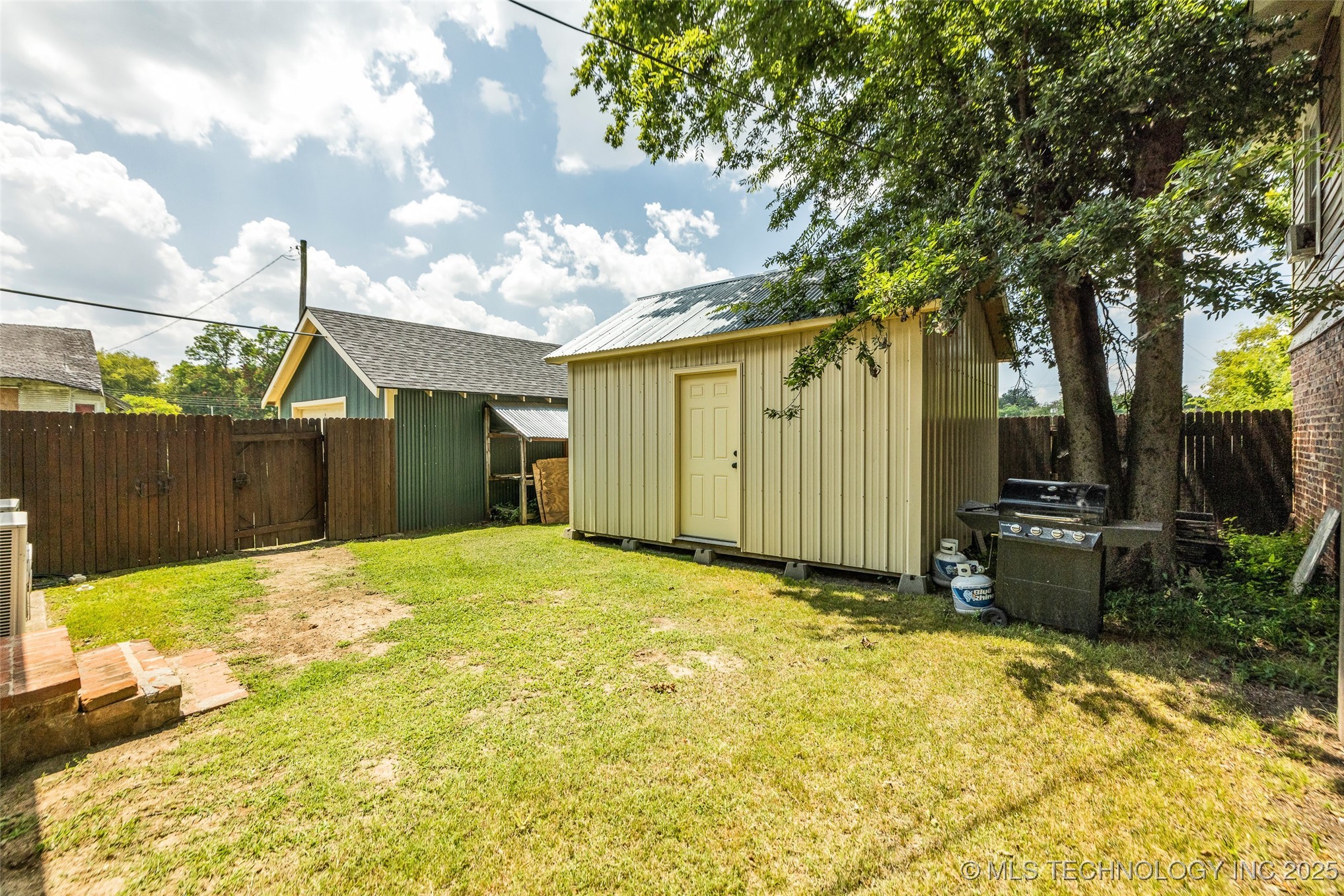 109 N 16th Street Property Photo 32