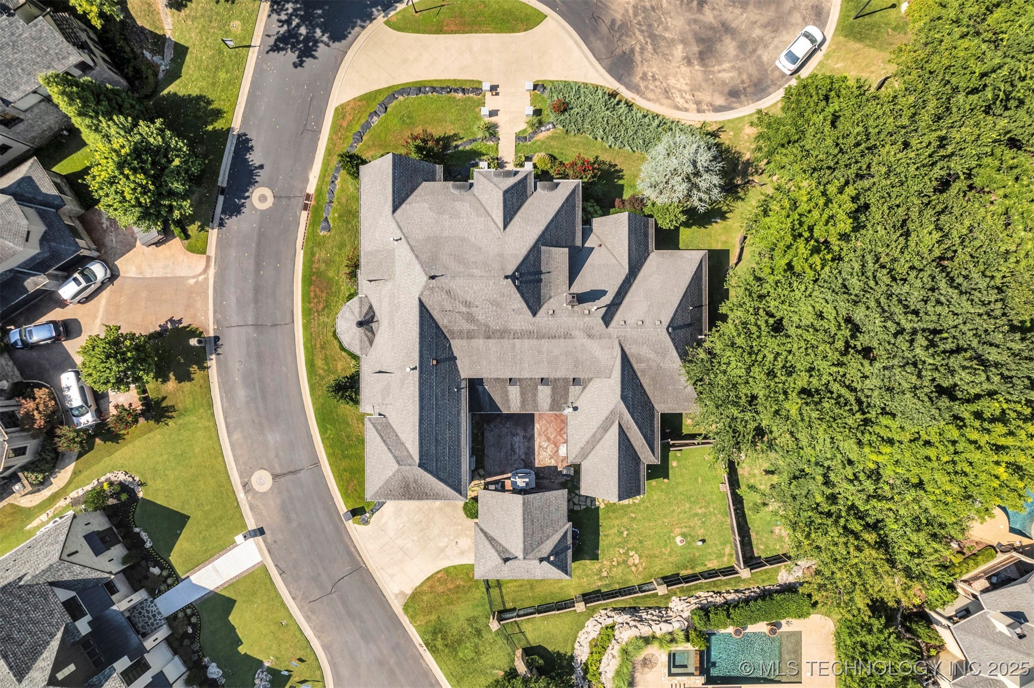 11922 S Kingston Avenue Property Photo 4