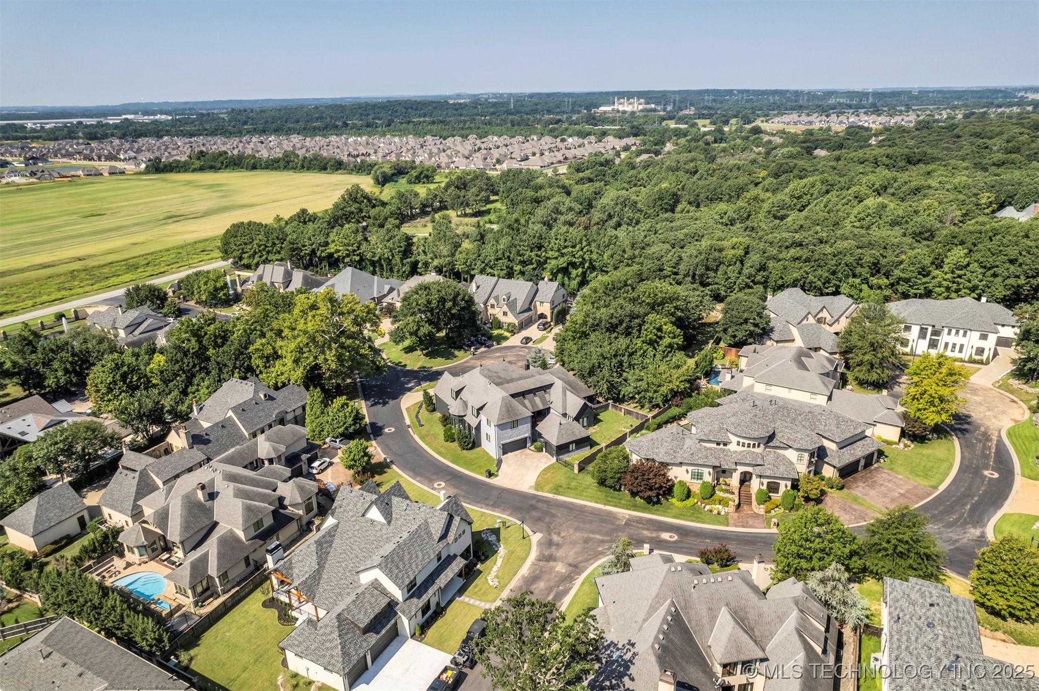 11922 S Kingston Avenue Property Photo 10