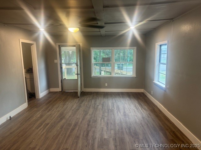 402 S Ash Property Photo 5