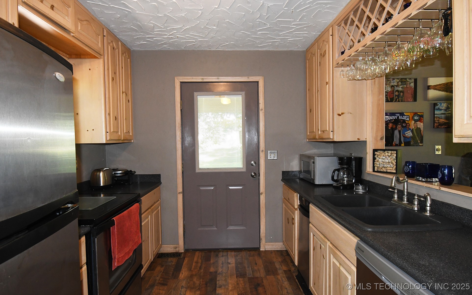 96560 S 4535 Property Photo 15