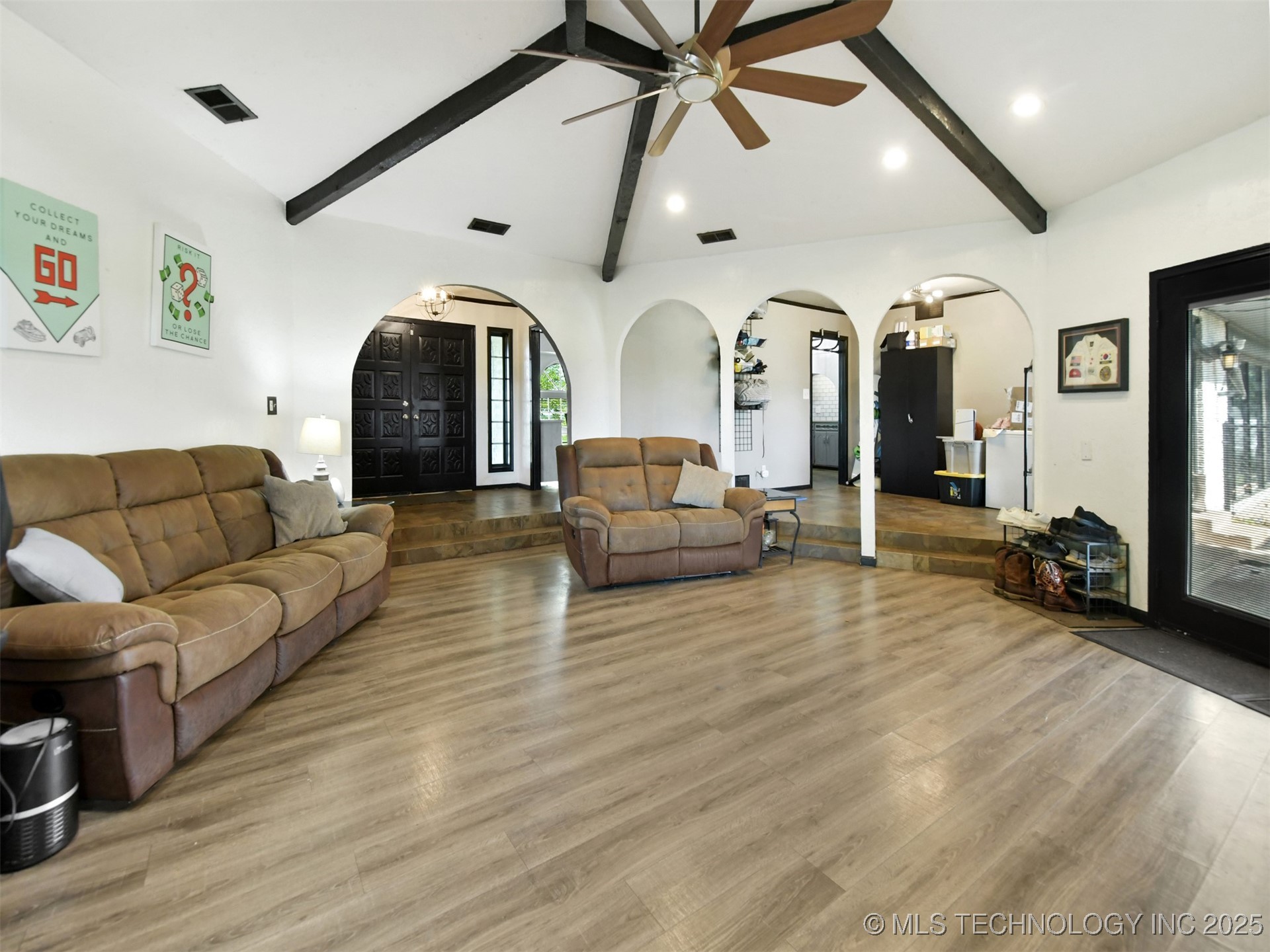 1348 Gene Autry Road Property Photo 4