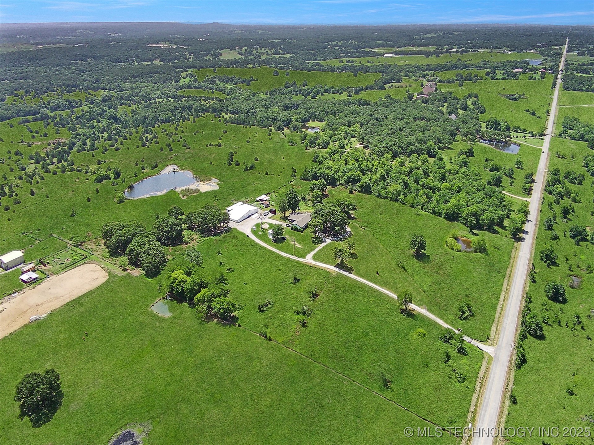 1348 Gene Autry Road Property Photo 29