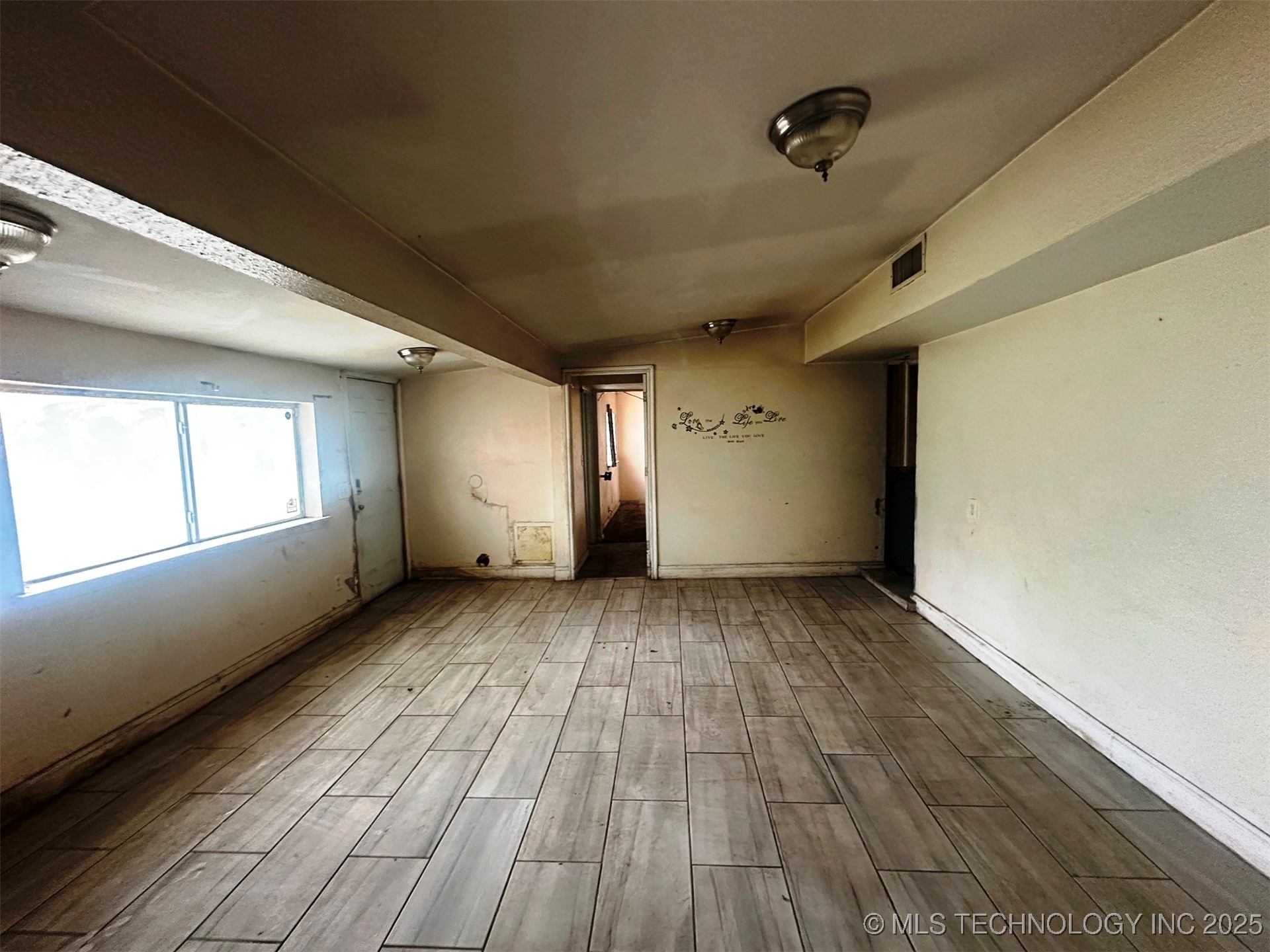 20526 E 4th Street Property Photo 21