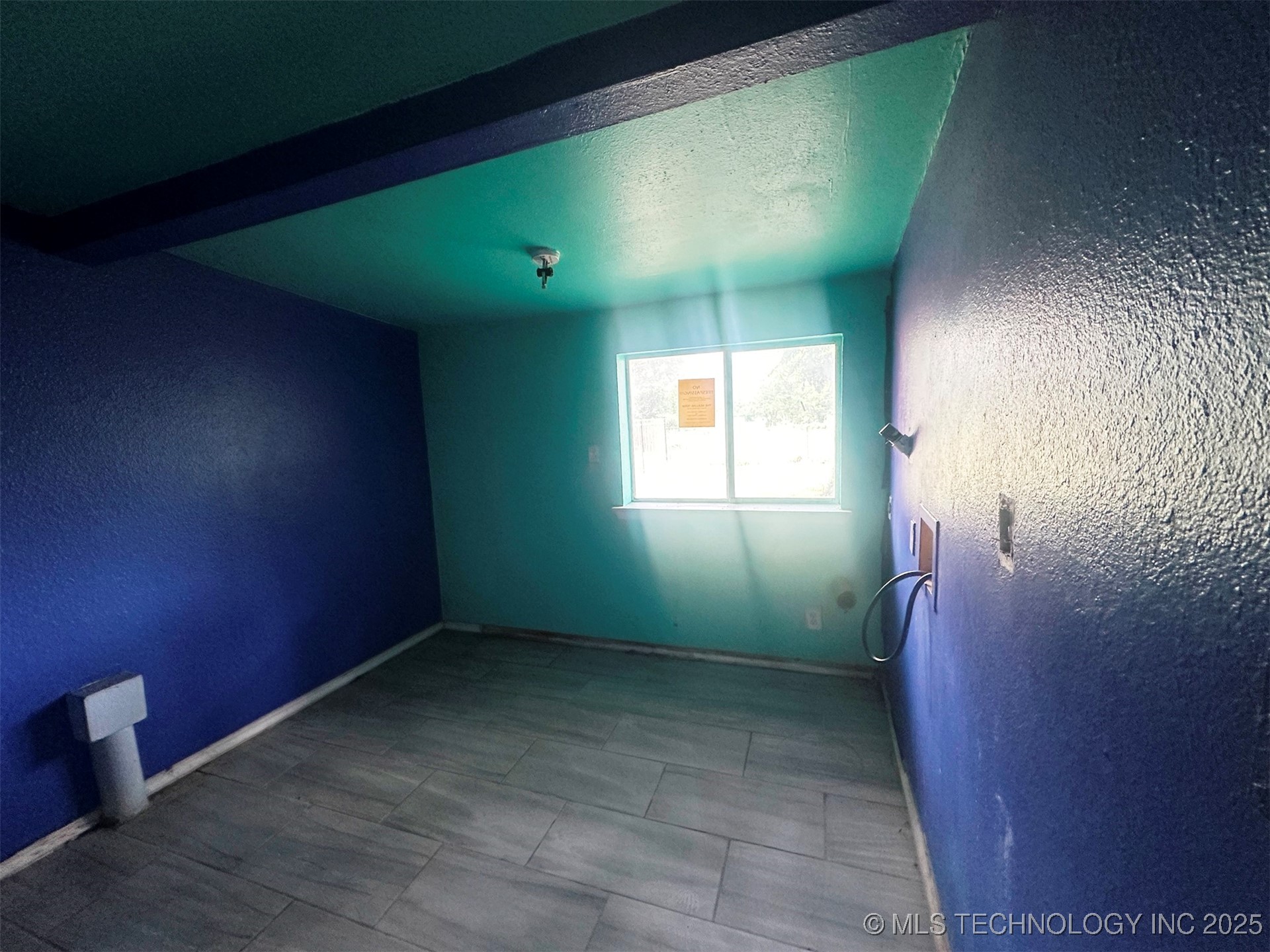 20526 E 4th Street Property Photo 24