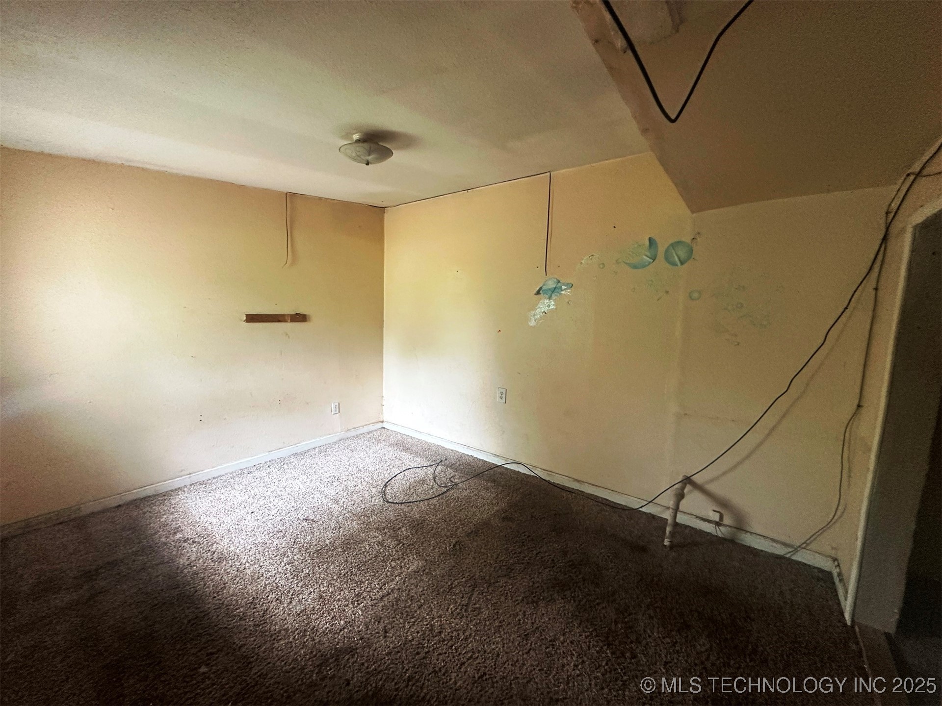 20526 E 4th Street Property Photo 26