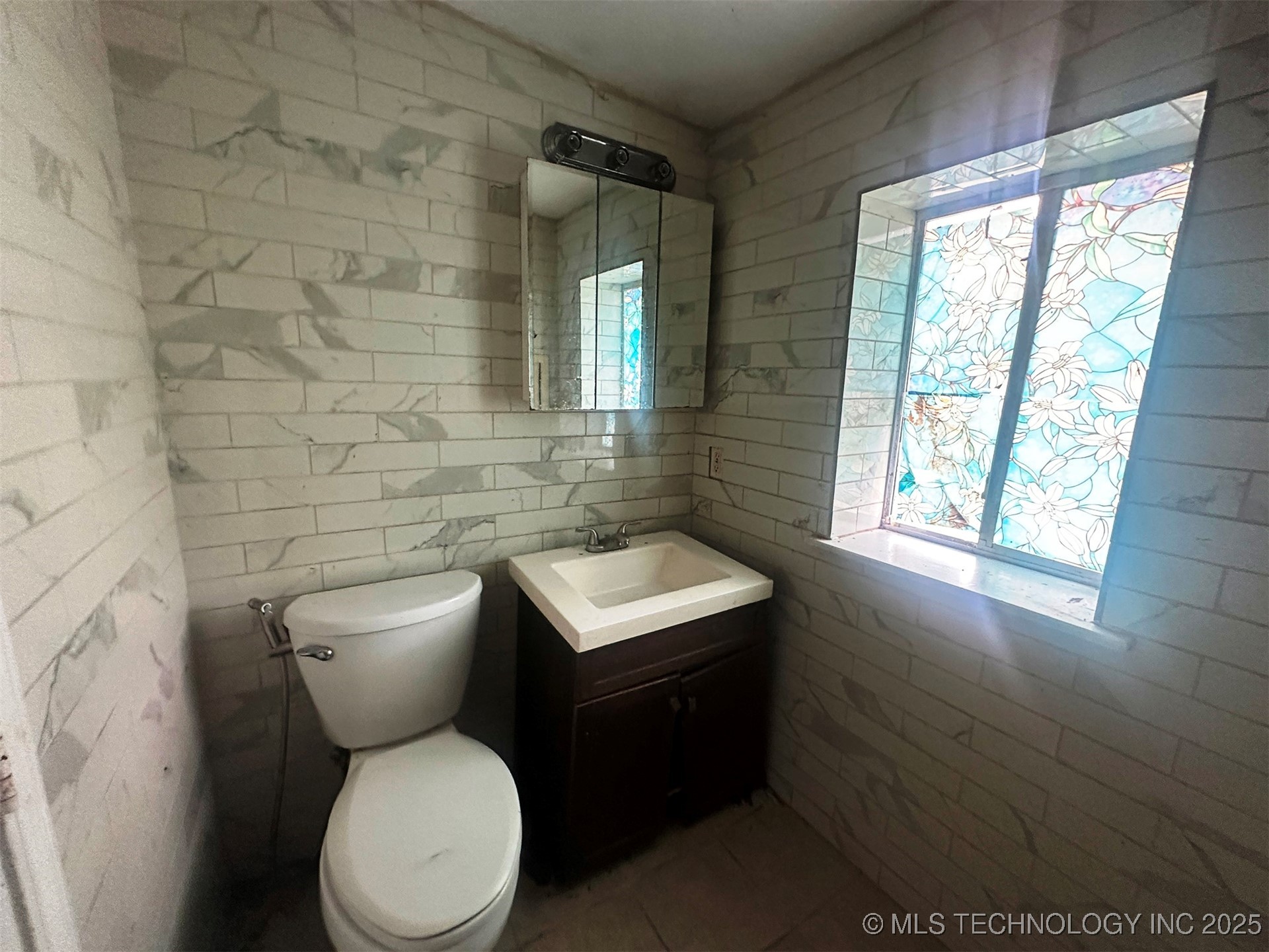 20526 E 4th Street Property Photo 28