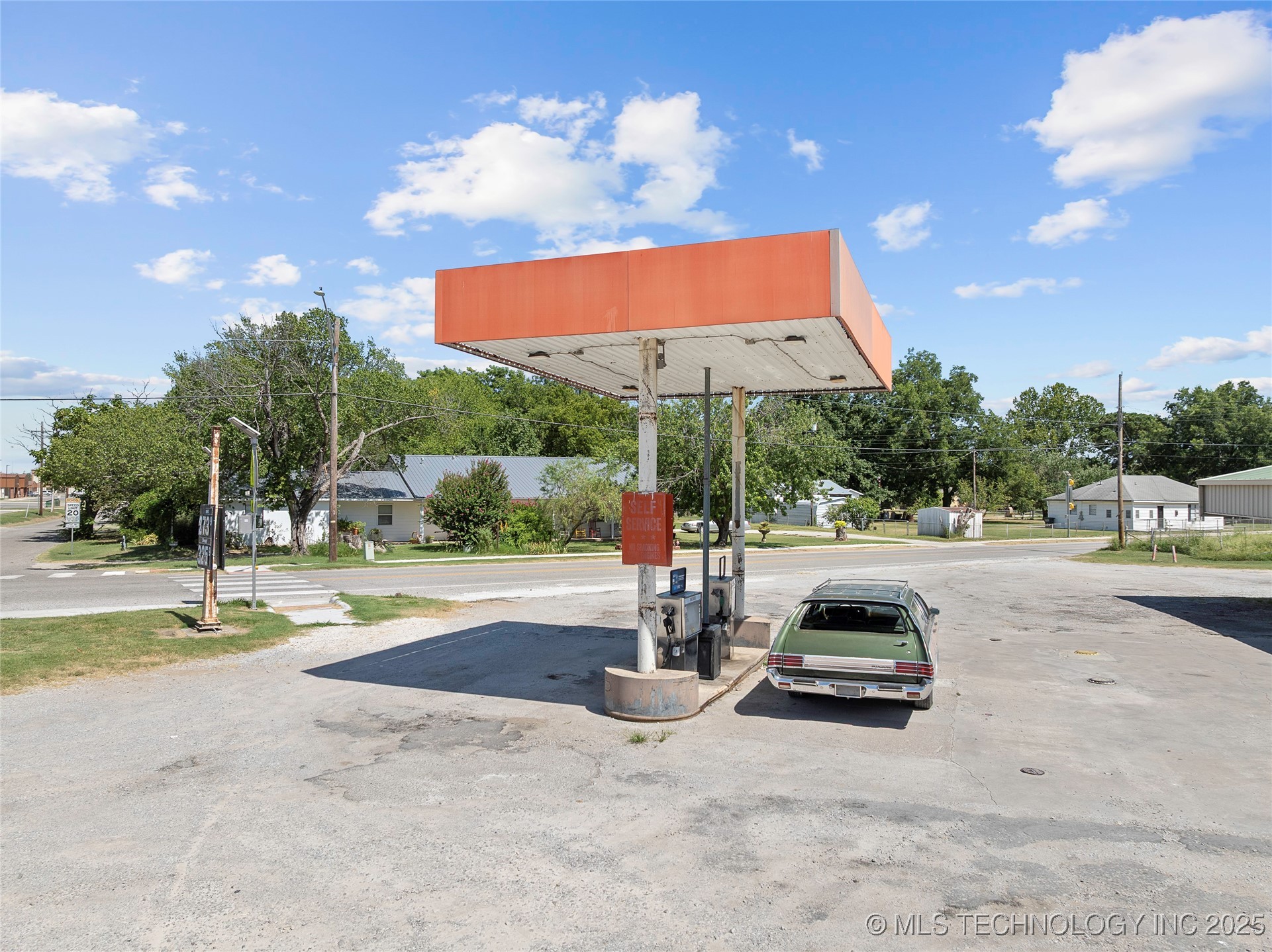 588 Us Highway 70a Highway Property Photo 5