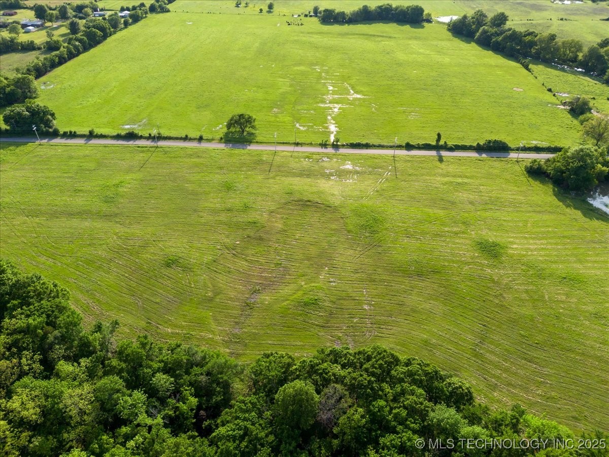 2 E Coon Creek Property Photo 14