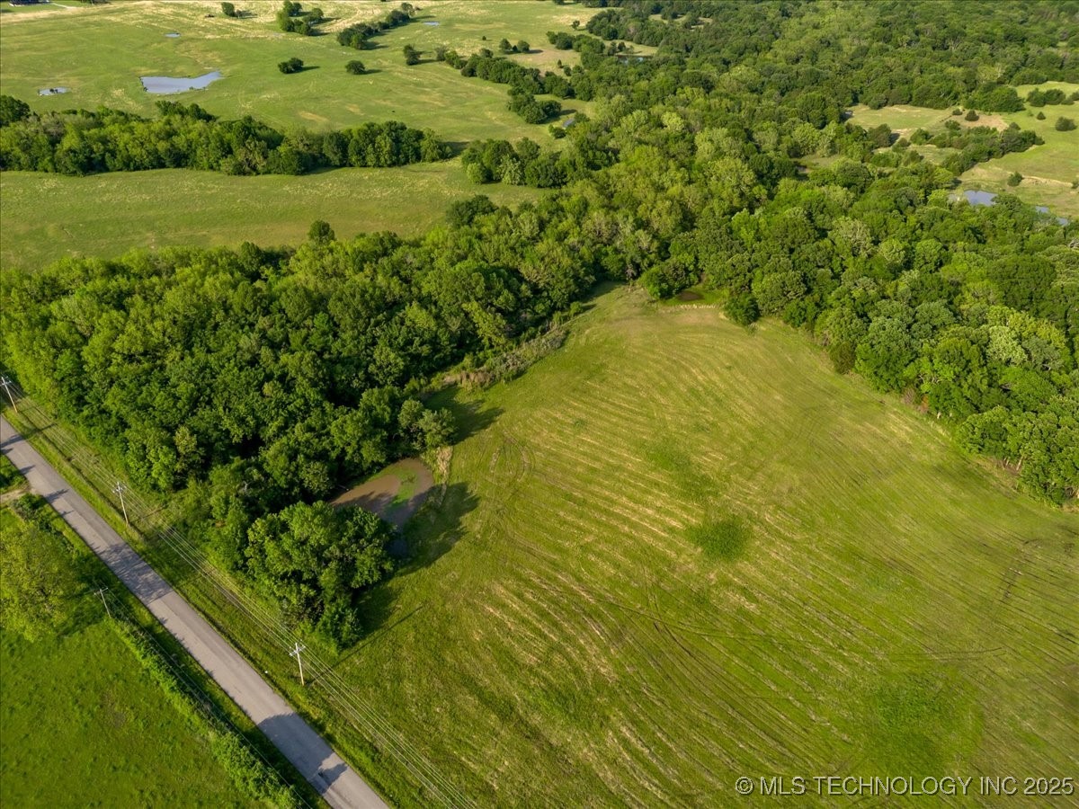 2 E Coon Creek Property Photo 15
