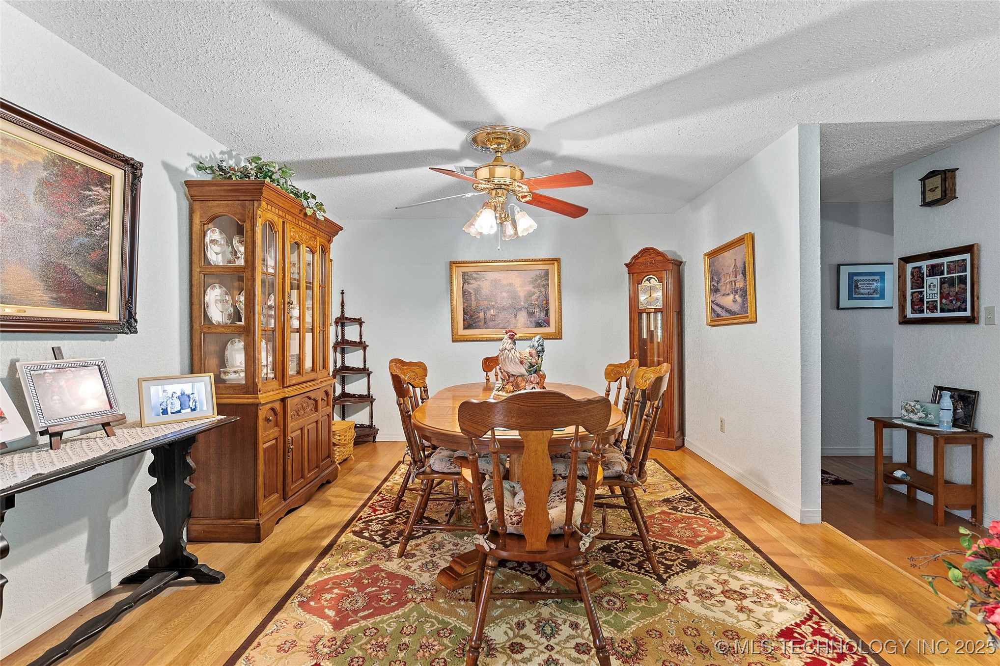 6892 Meridian Road Property Photo 7