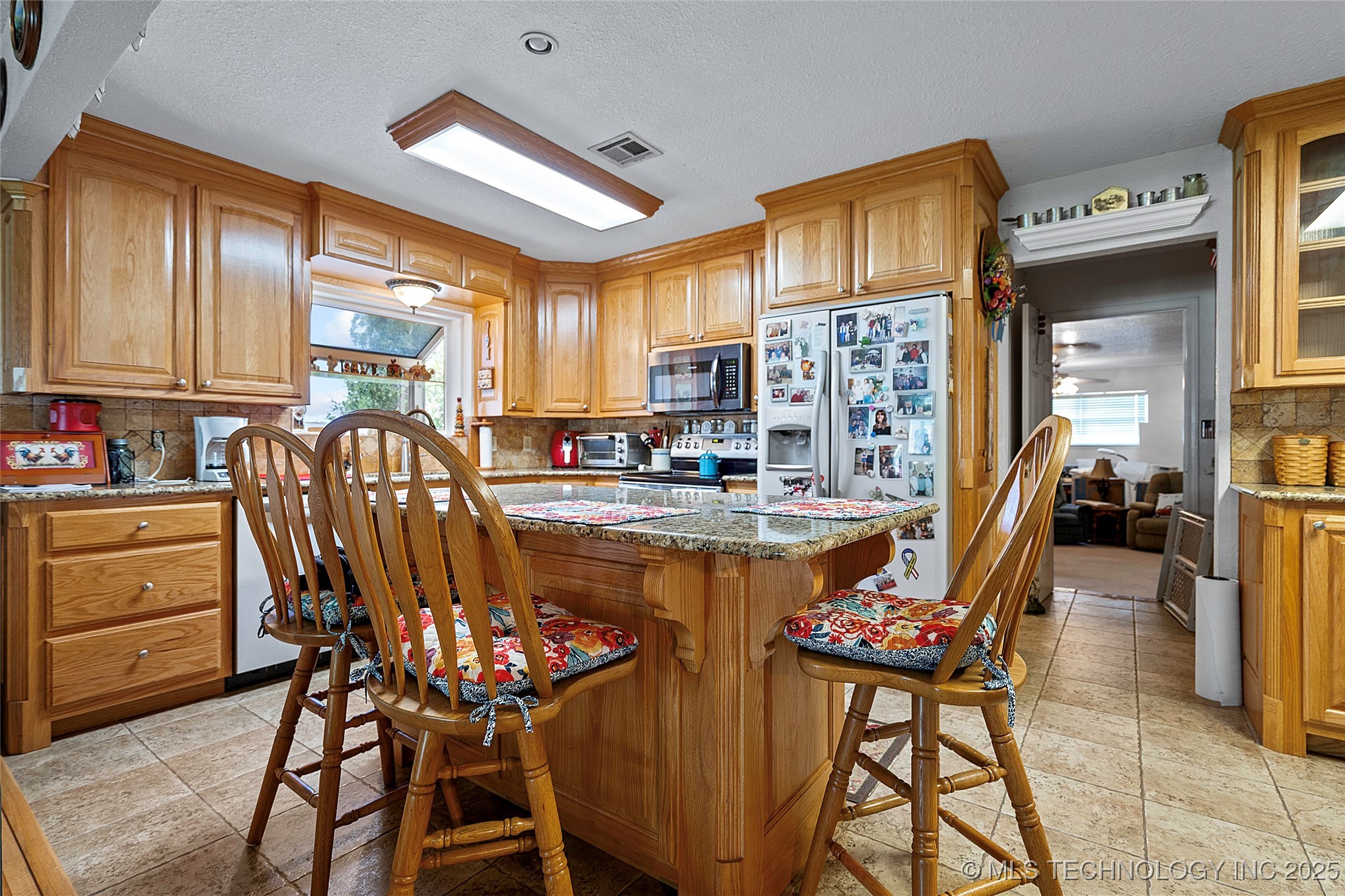 6892 Meridian Road Property Photo 10