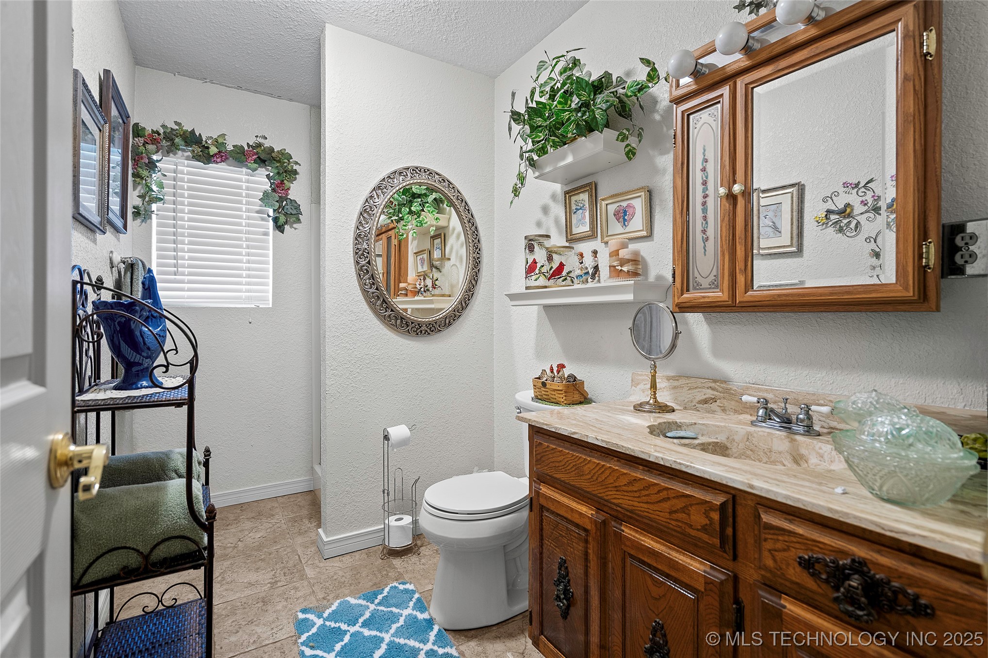 6892 Meridian Road Property Photo 28