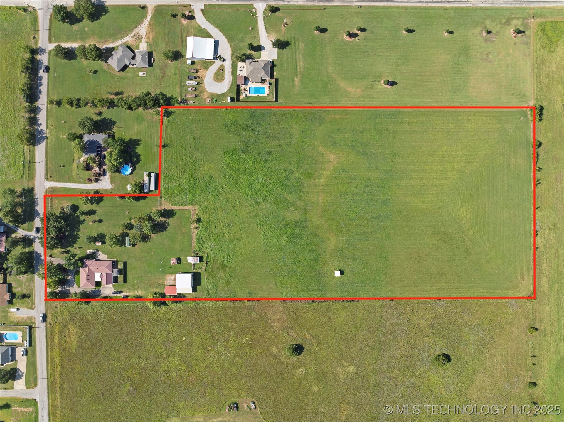 6892 Meridian Road Property Photo 45