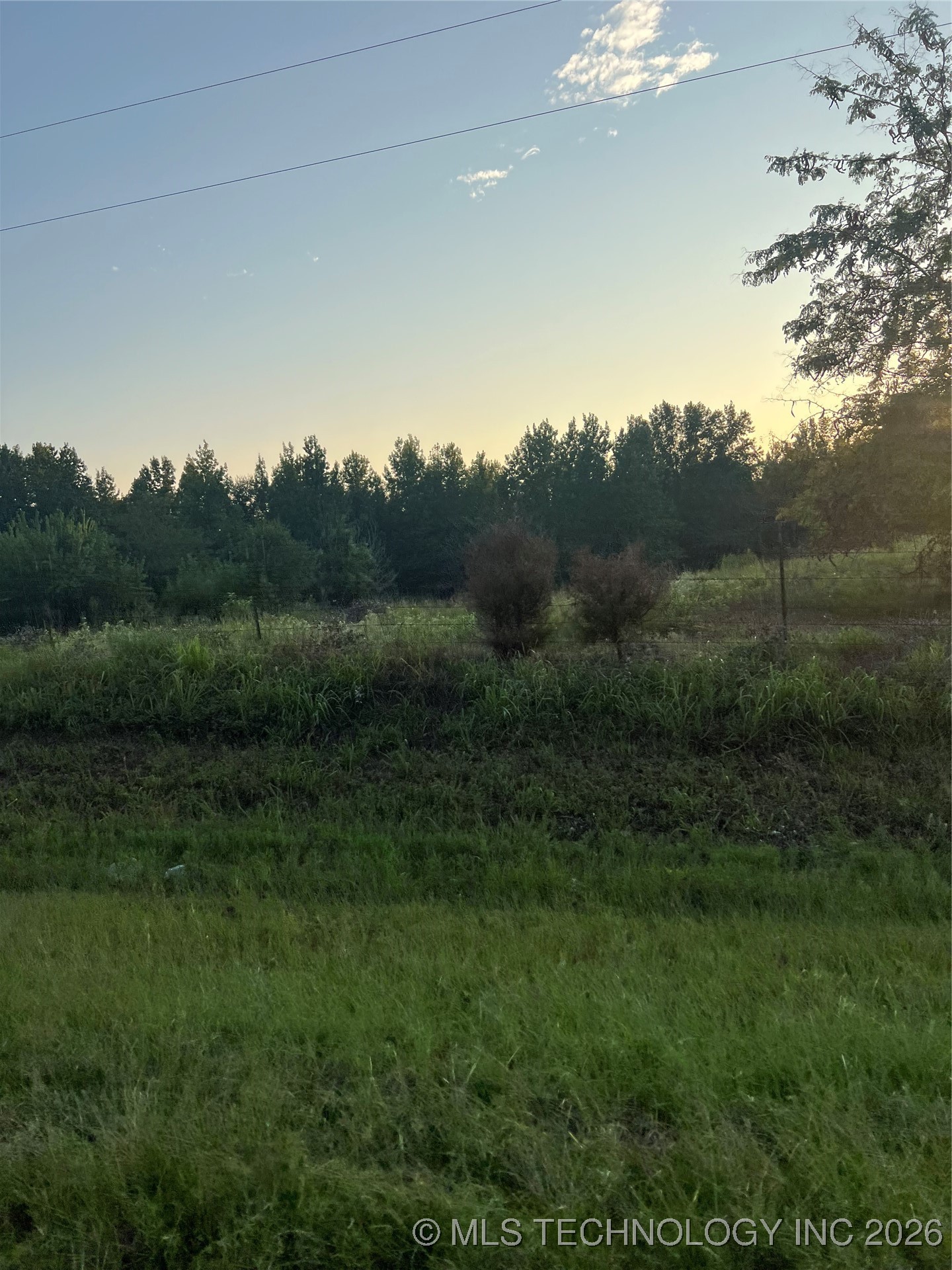 Pine Creek Road Property Photo 2