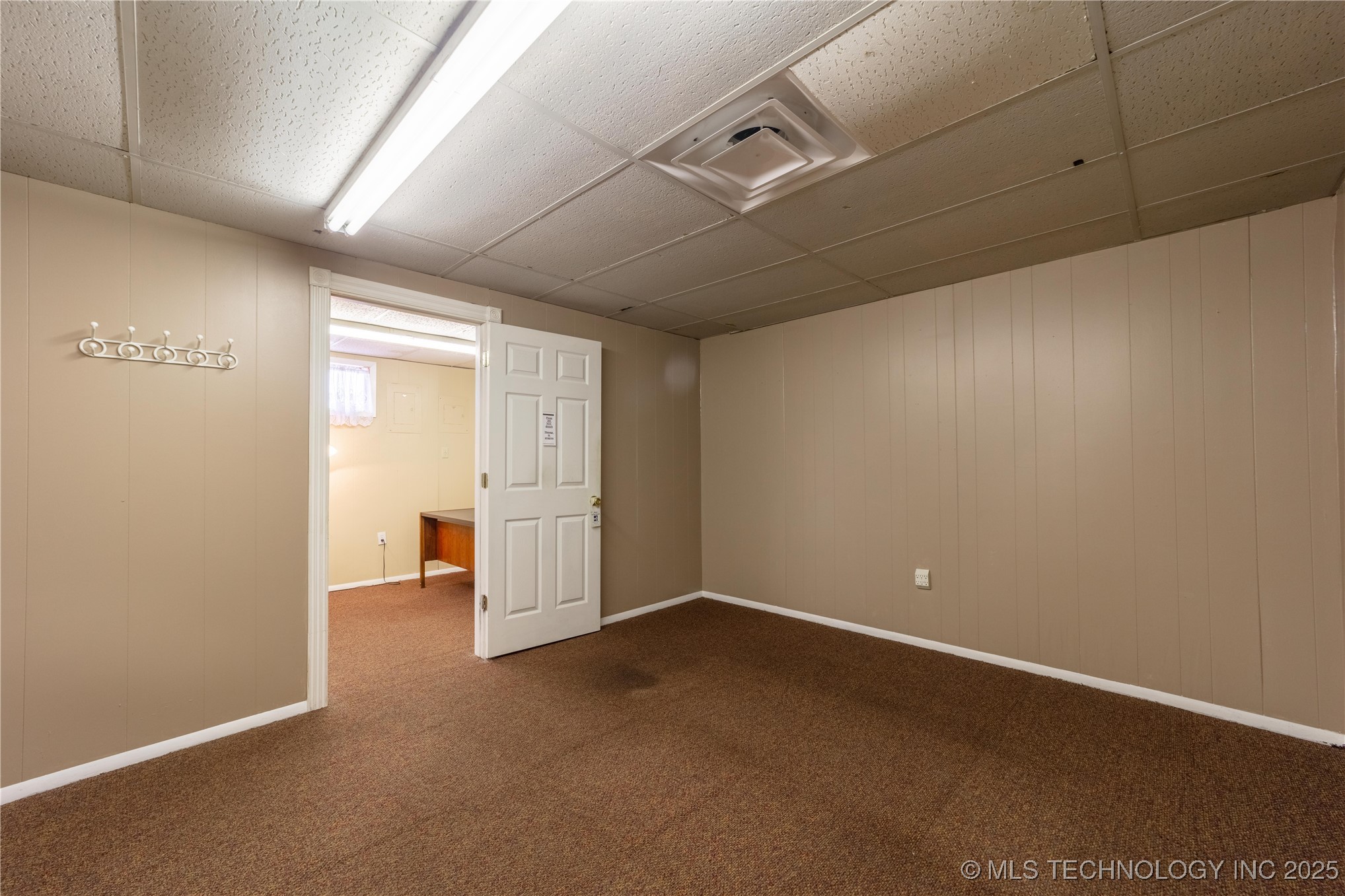 215 W Carl Albert Parkway Property Photo 10