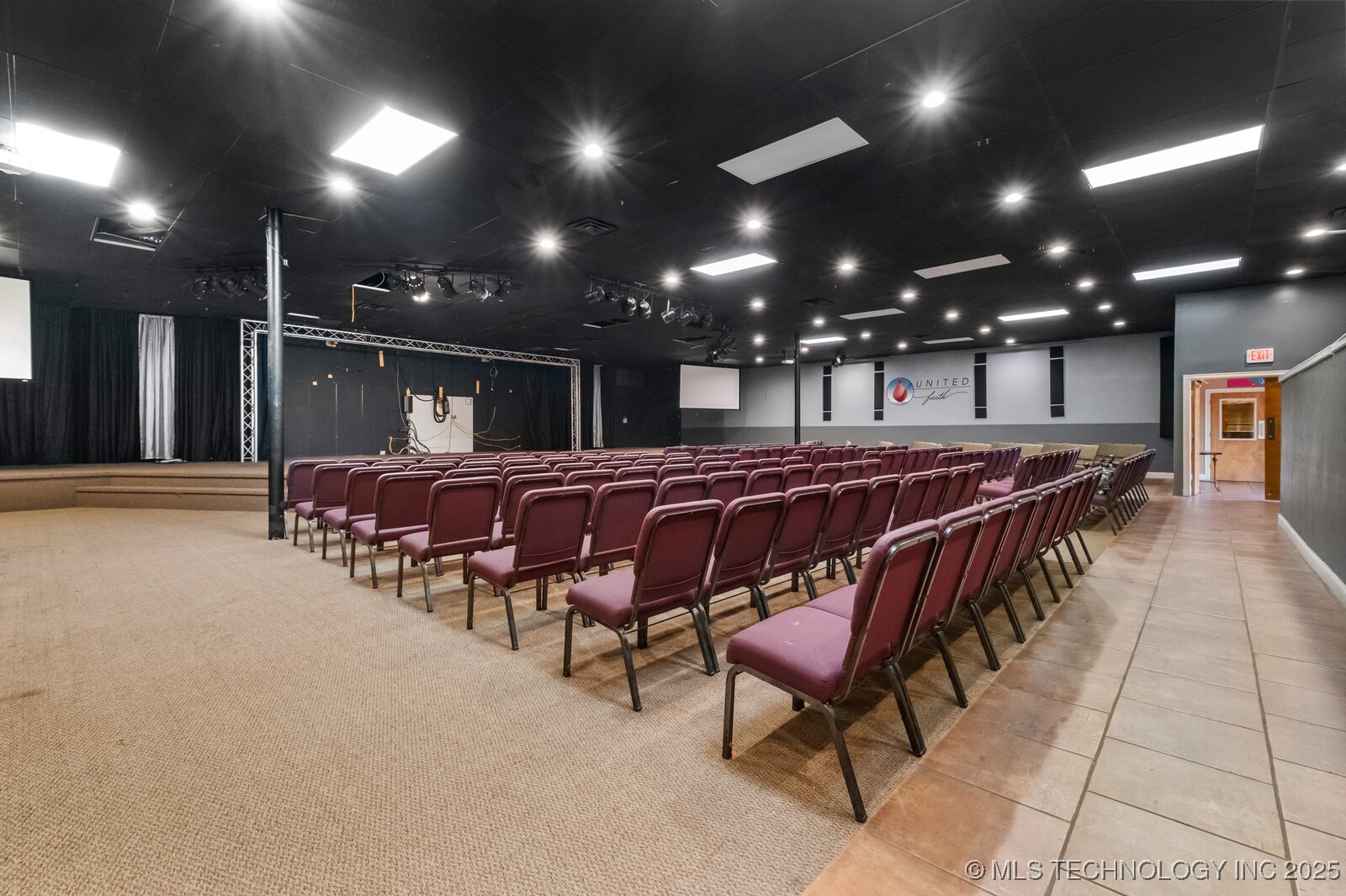 814 E Cherokee Avenue Property Photo 8