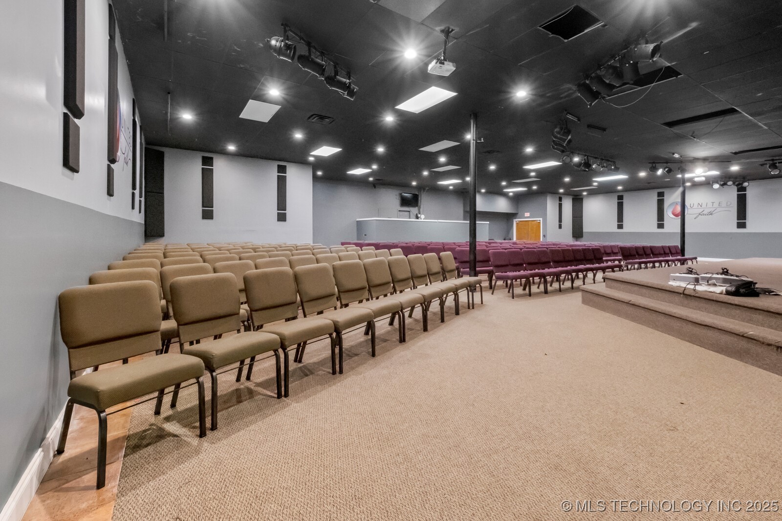 814 E Cherokee Avenue Property Photo 10