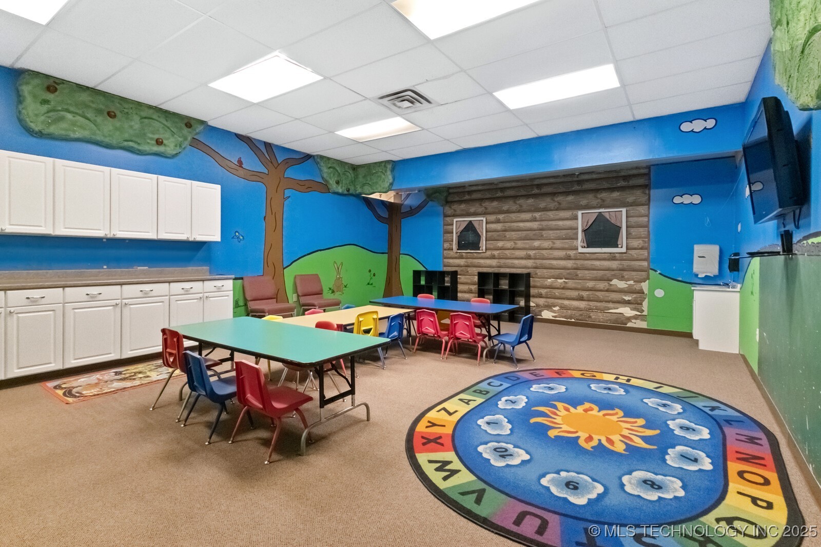 814 E Cherokee Avenue Property Photo 22