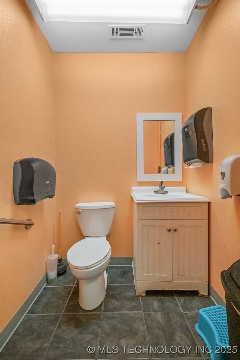 814 E Cherokee Avenue Property Photo 26