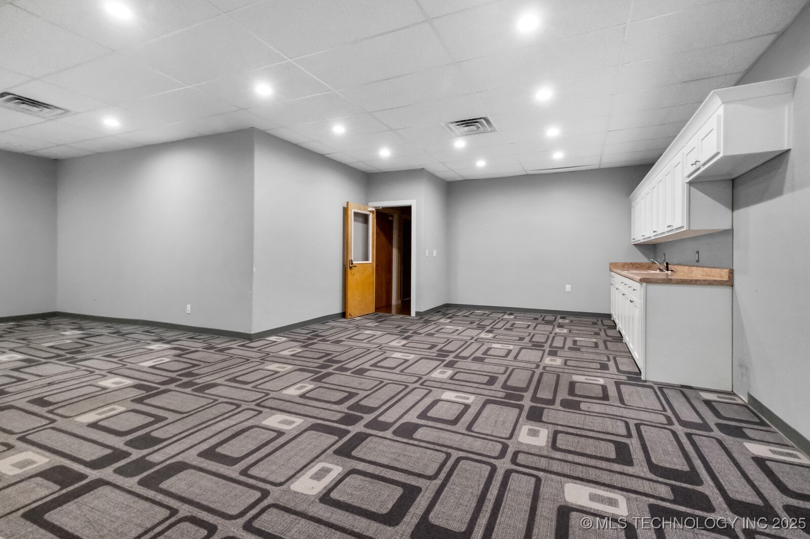 814 E Cherokee Avenue Property Photo 30