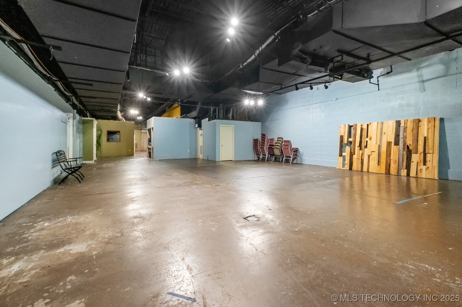 814 E Cherokee Avenue Property Photo 33