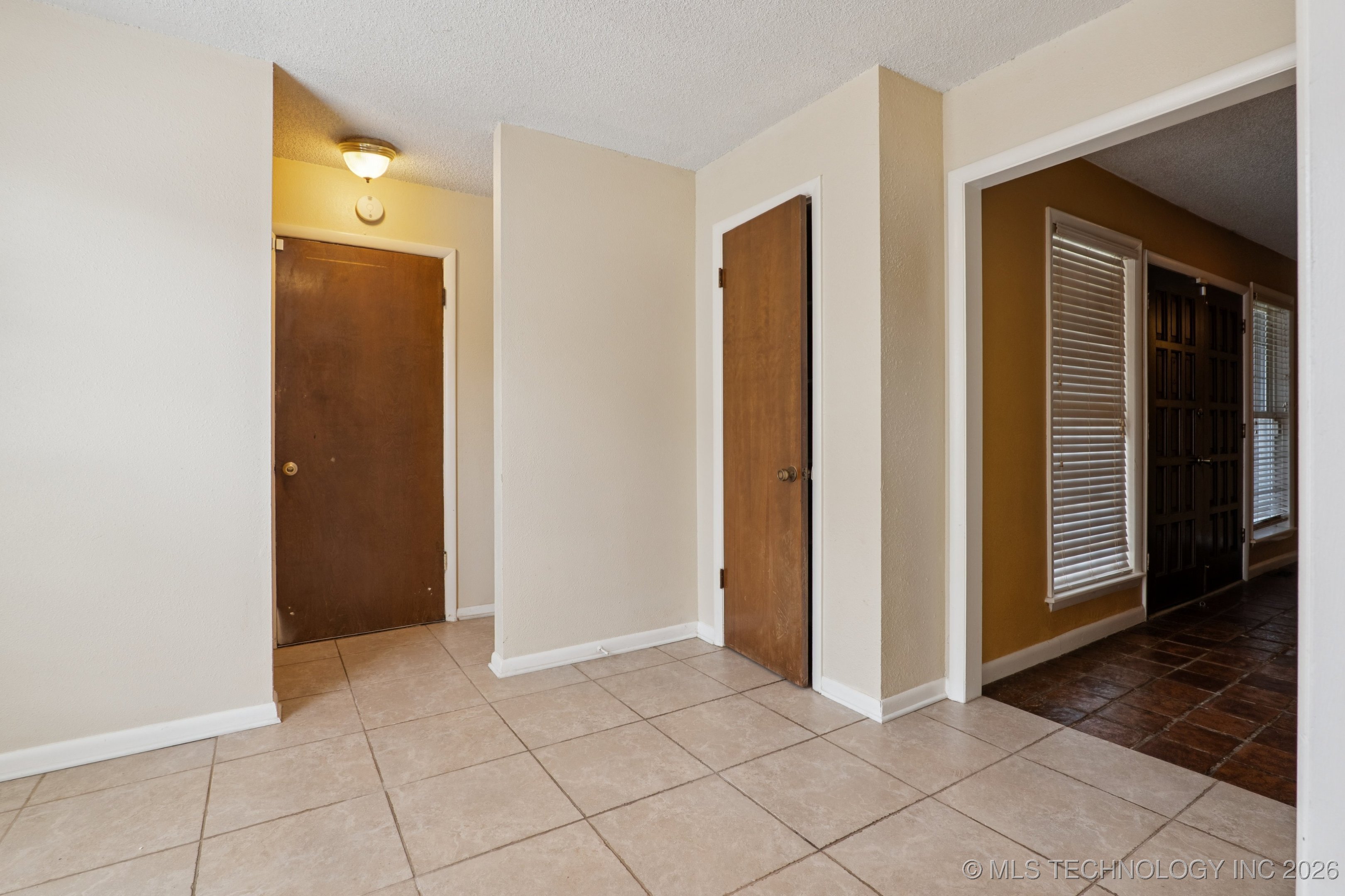 3923 S 122nd Street Property Photo 15