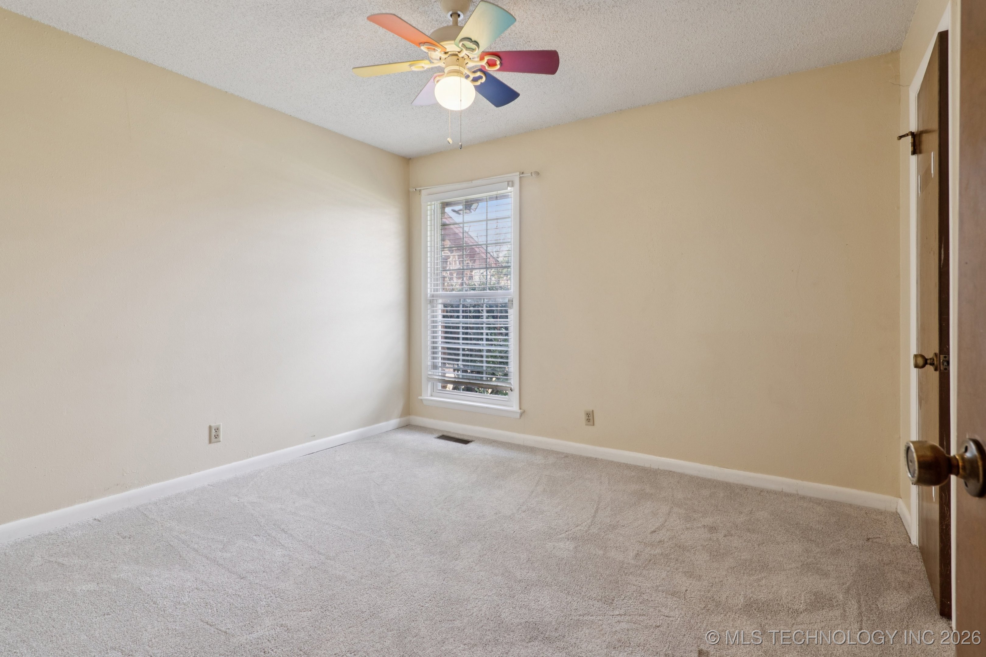 3923 S 122nd Street Property Photo 17