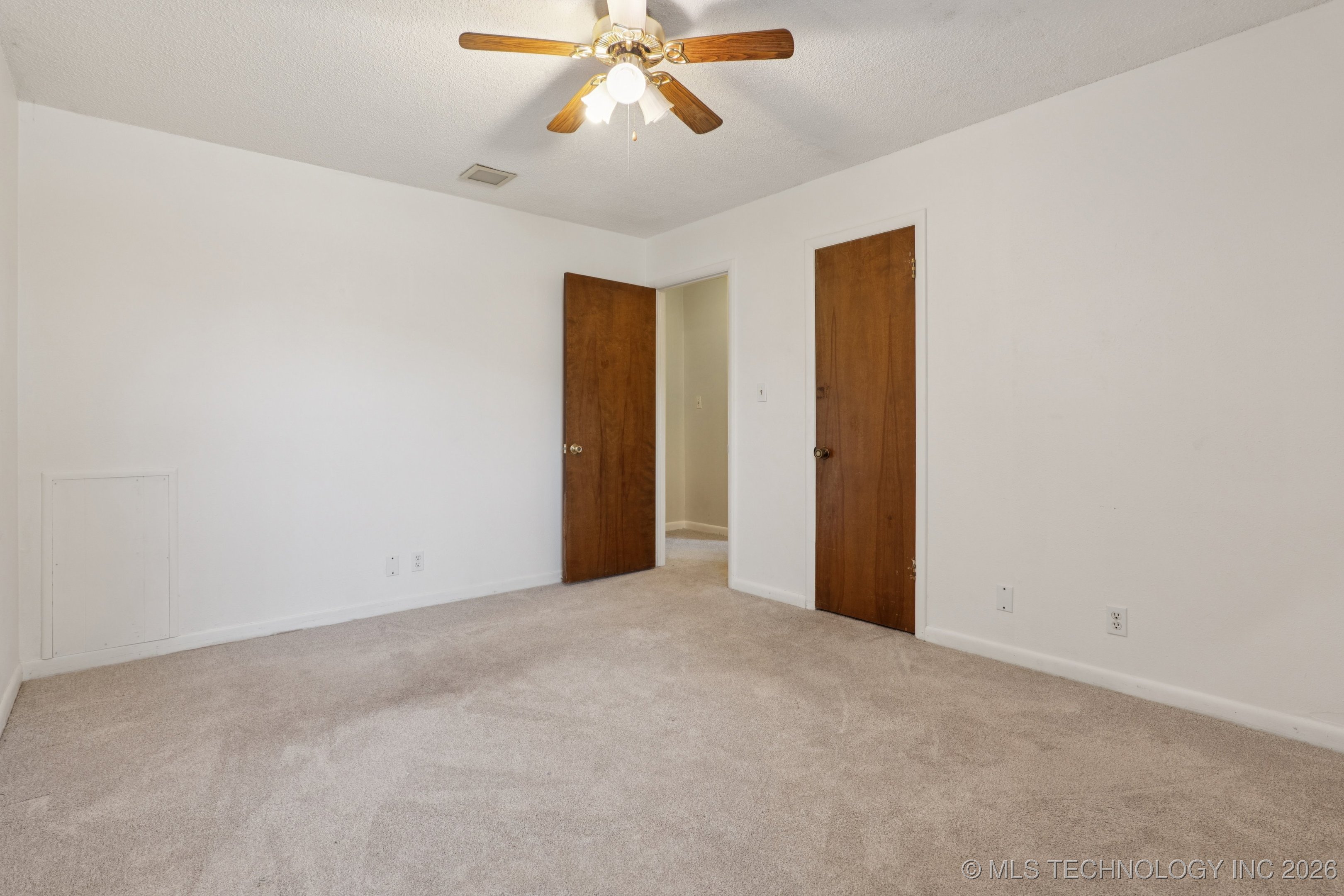 3923 S 122nd Street Property Photo 21