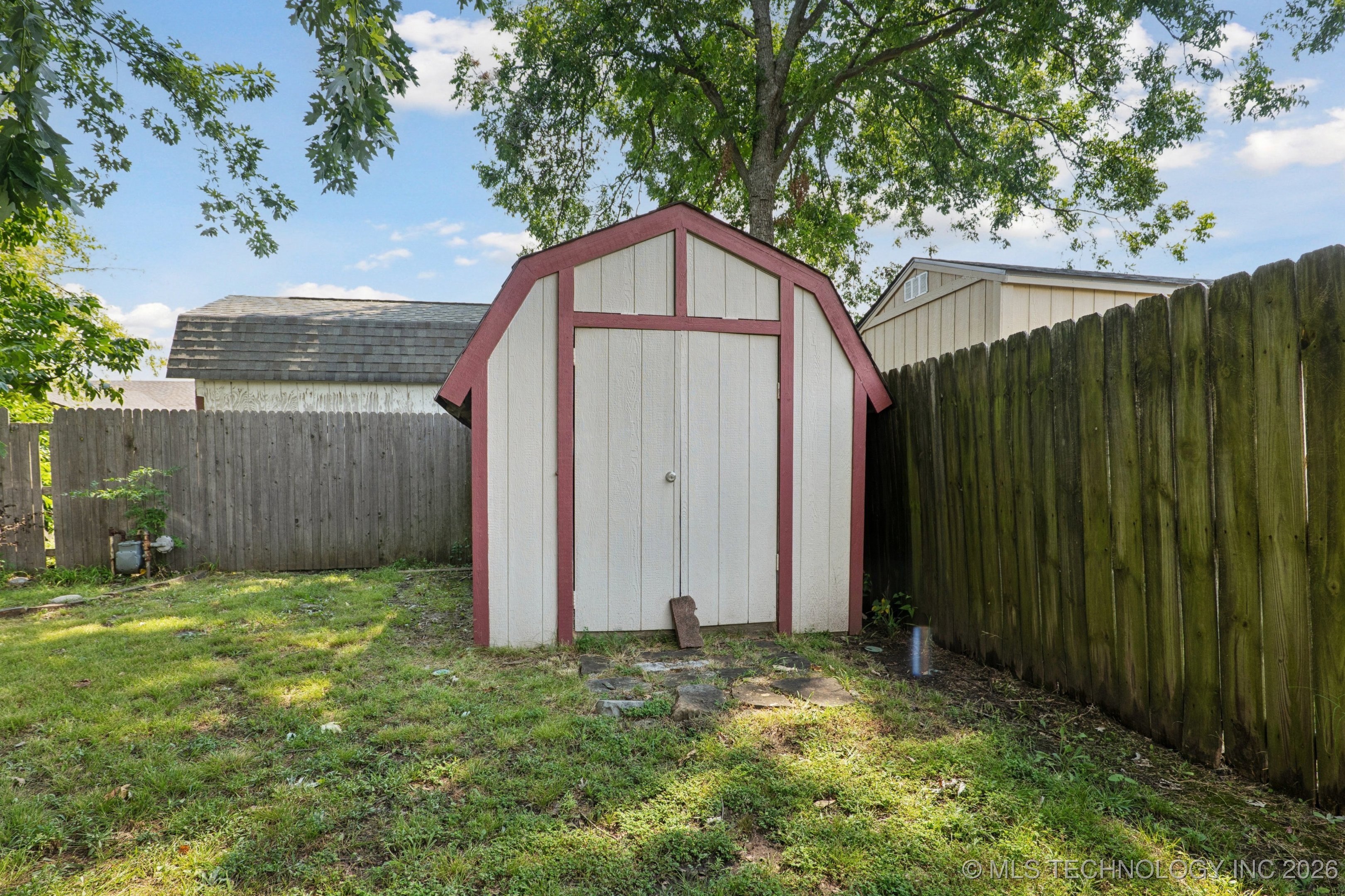 3923 S 122nd Street Property Photo 28