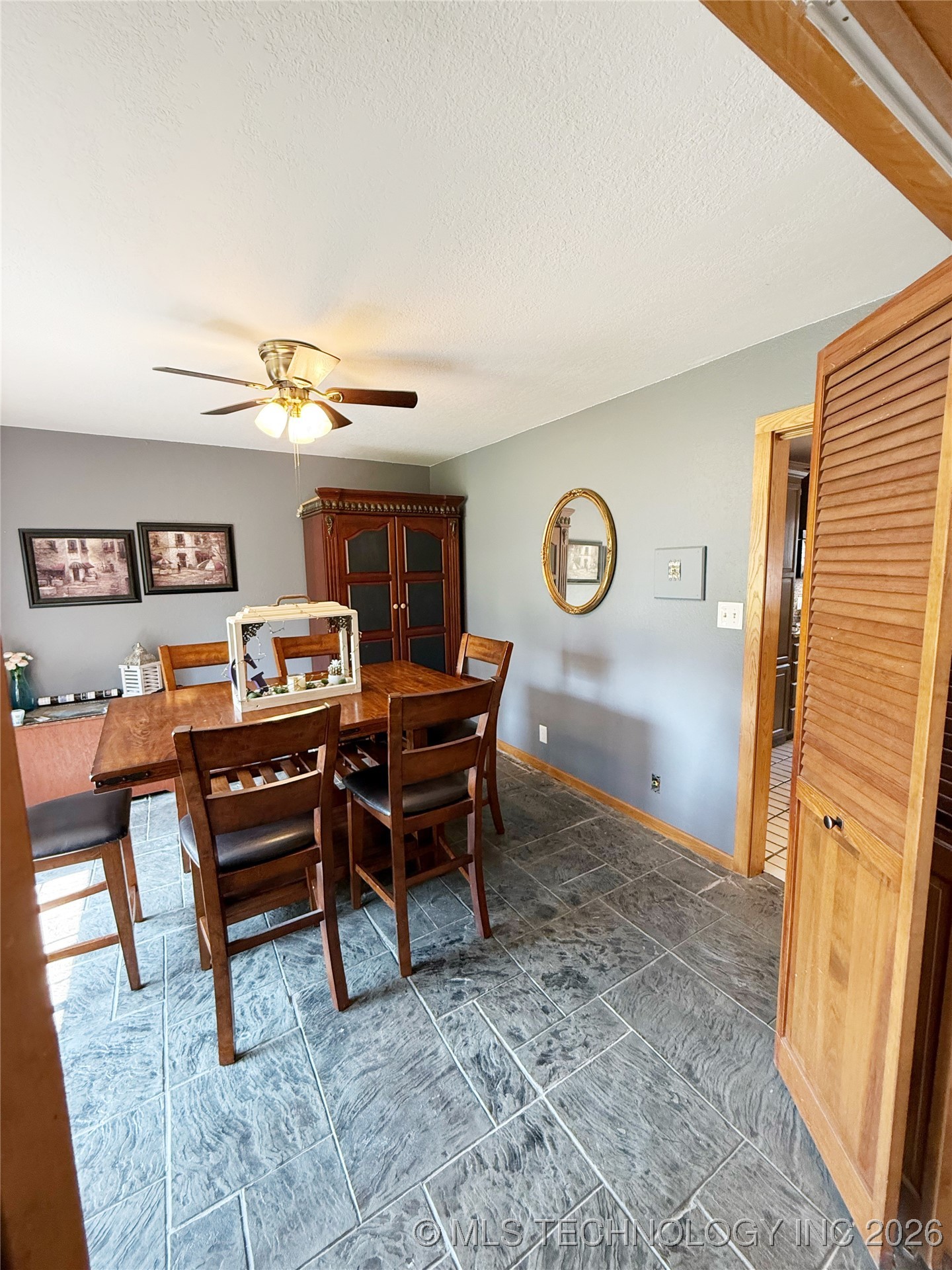 1103 Oakwood Circle Property Photo 25