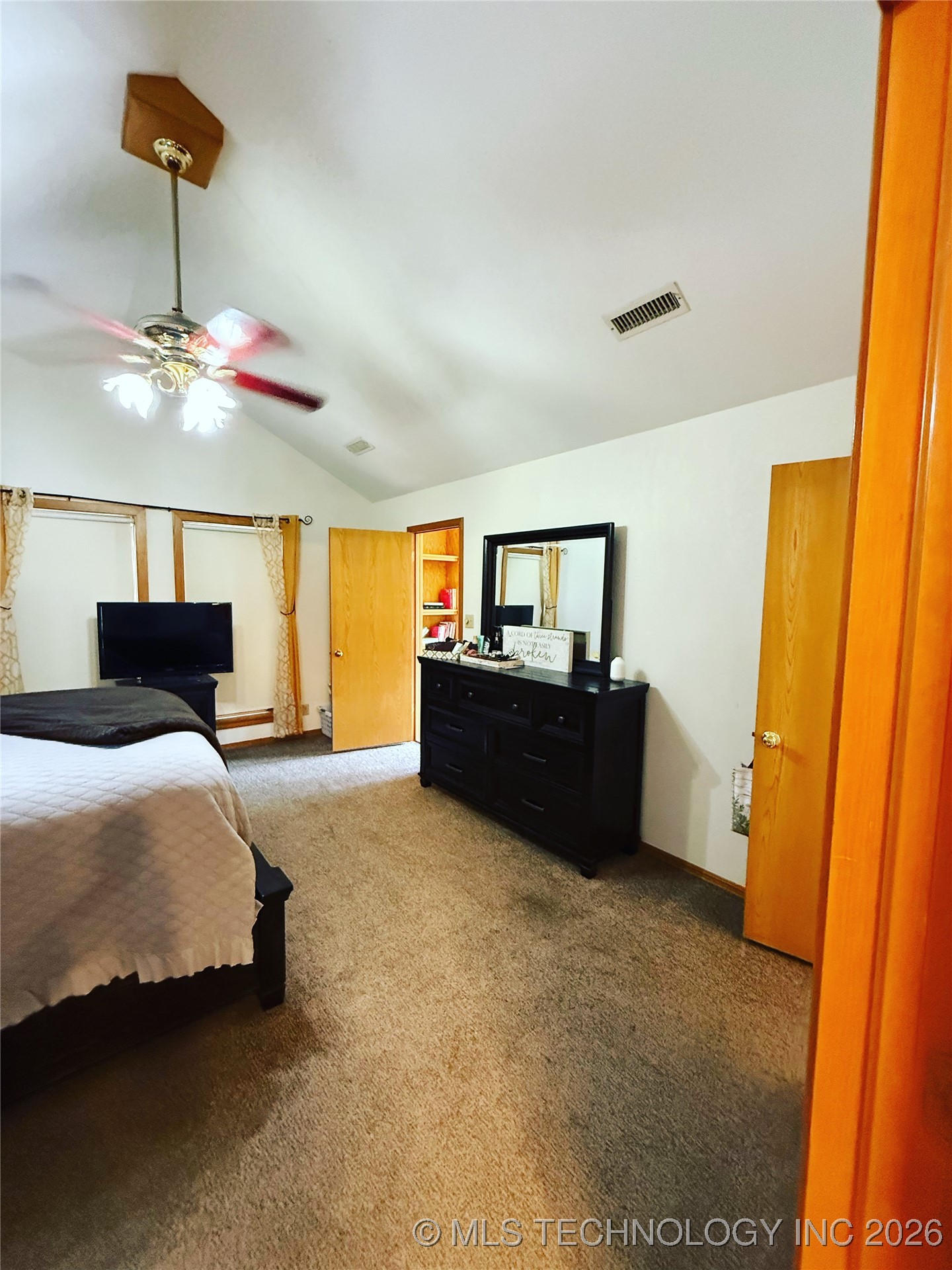 1103 Oakwood Circle Property Photo 34