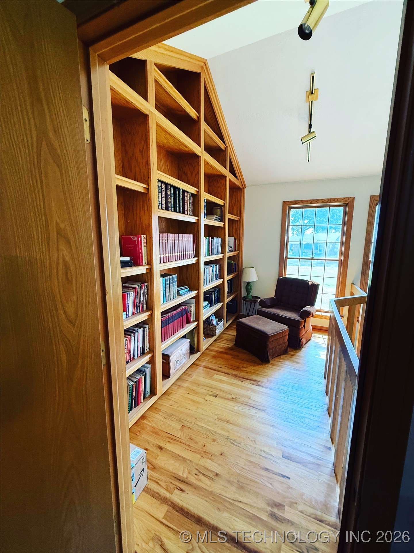 1103 Oakwood Circle Property Photo 36