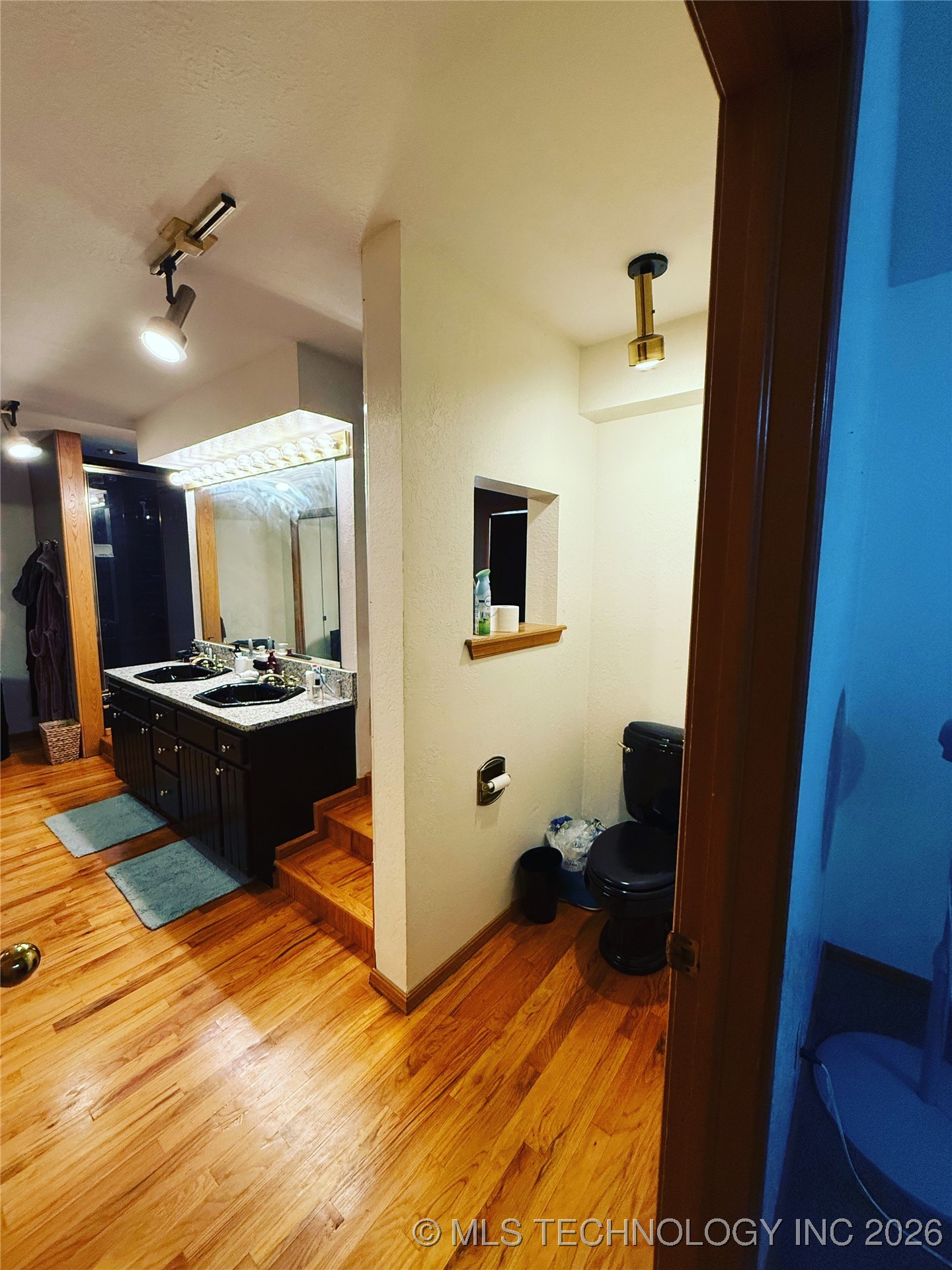 1103 Oakwood Circle Property Photo 37