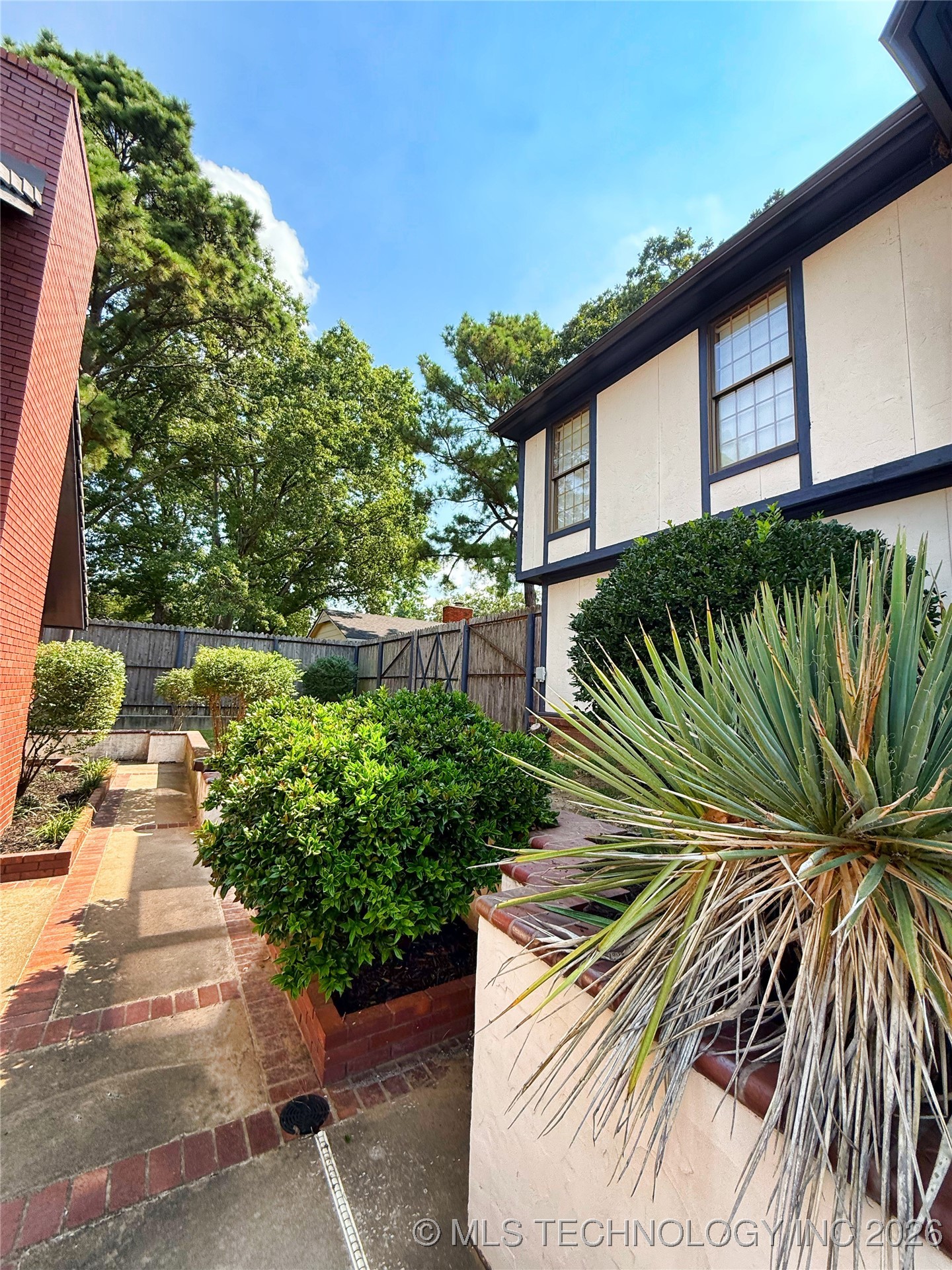 1103 Oakwood Circle Property Photo 53