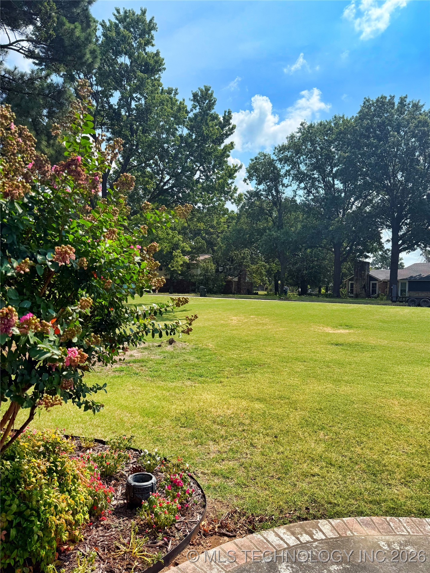 1103 Oakwood Circle Property Photo 73