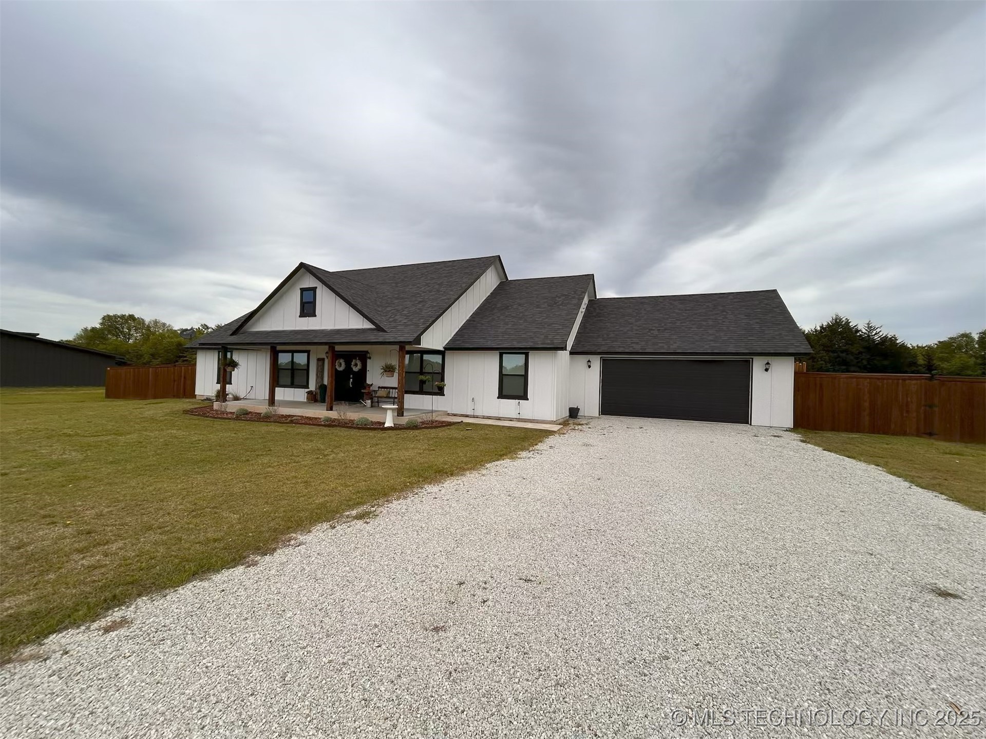 17520 County Road 3539 Property Photo 7