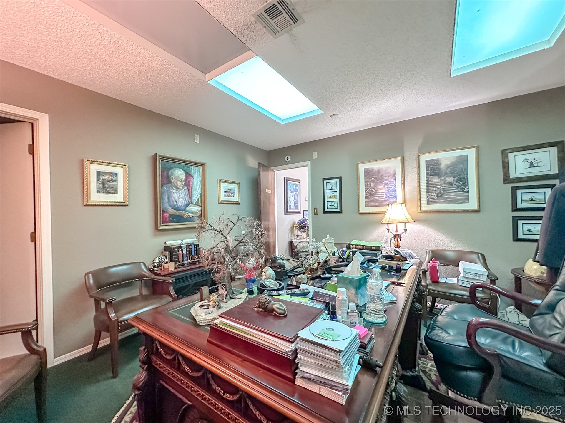 2833 W Main Street Property Photo 12