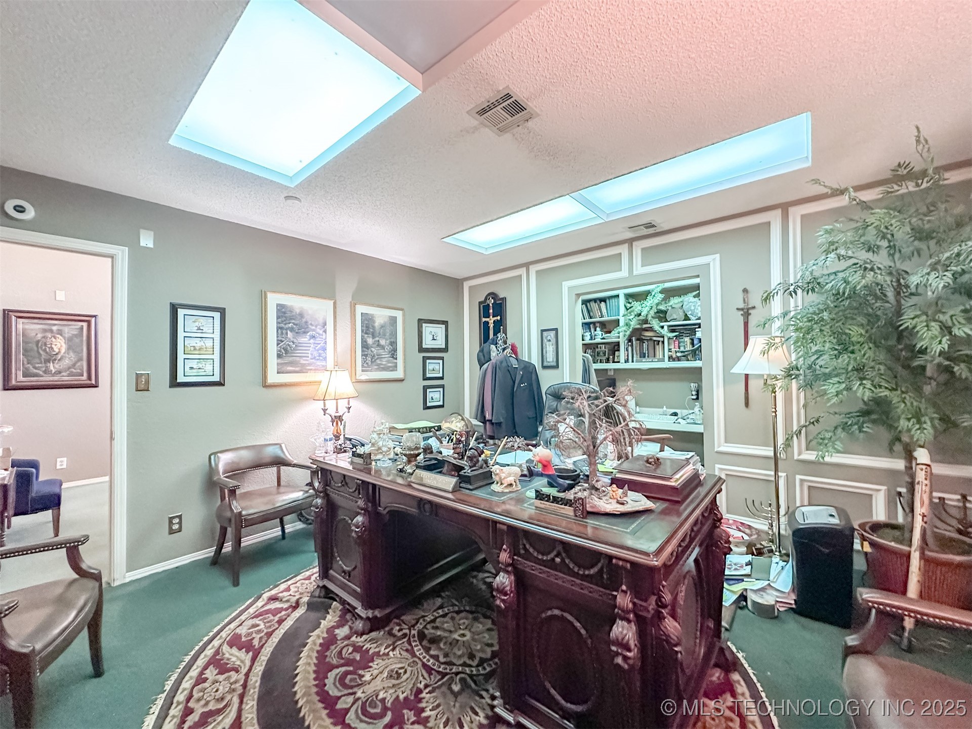 2833 W Main Street Property Photo 13