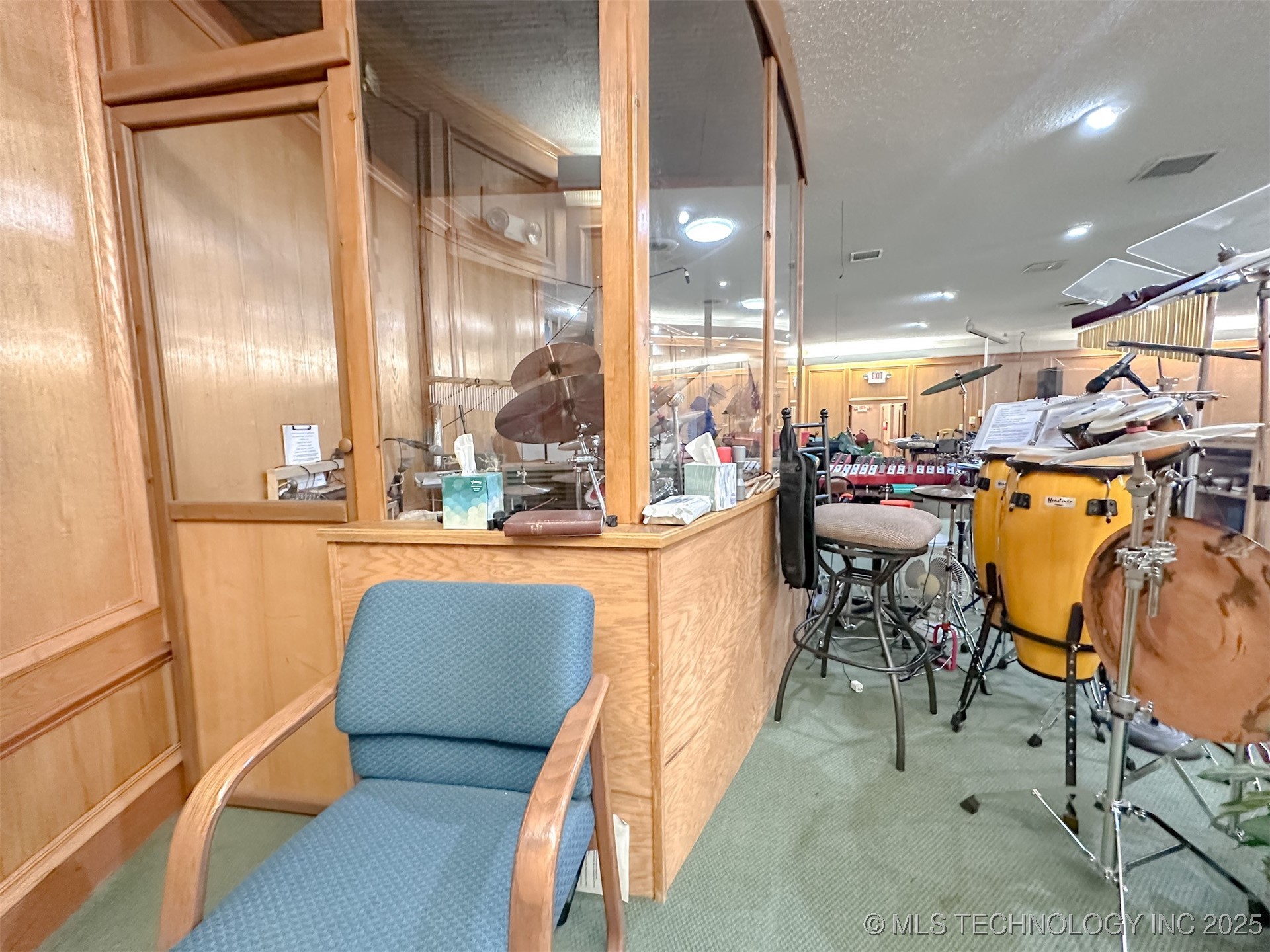 2833 W Main Street Property Photo 37