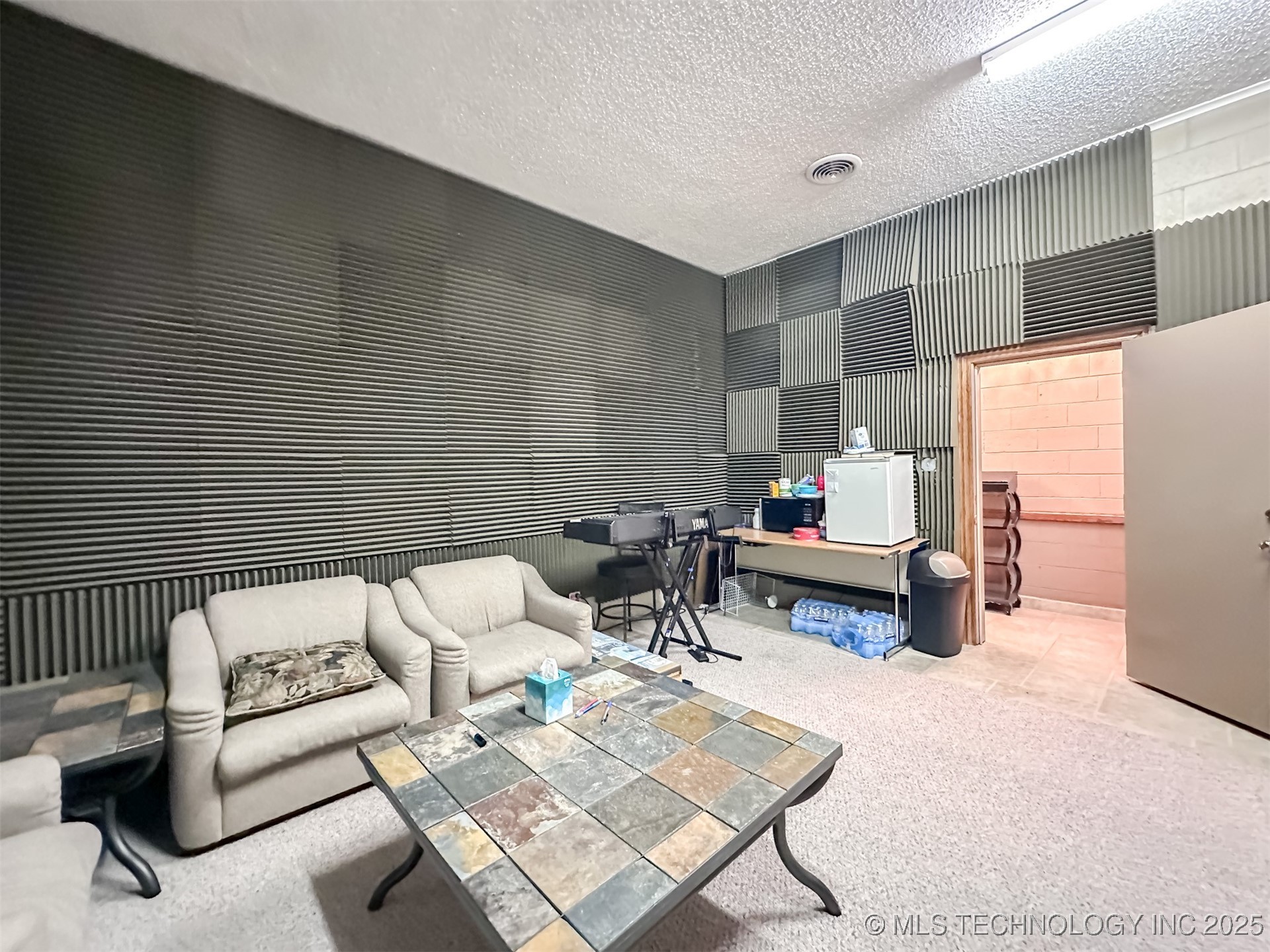 2833 W Main Street Property Photo 48