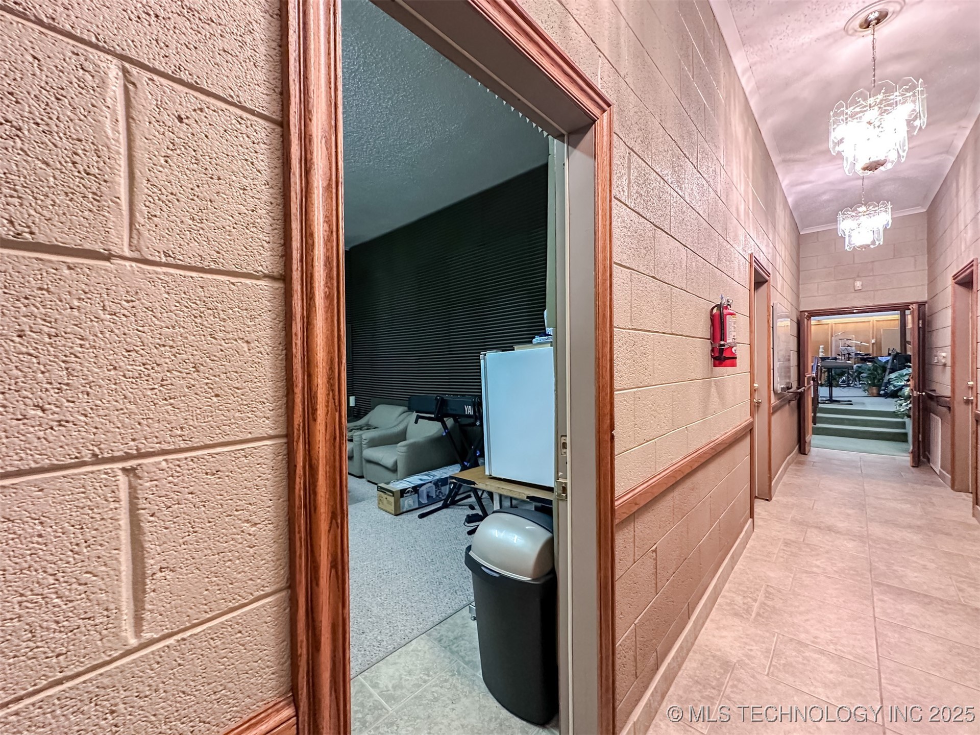 2833 W Main Street Property Photo 51