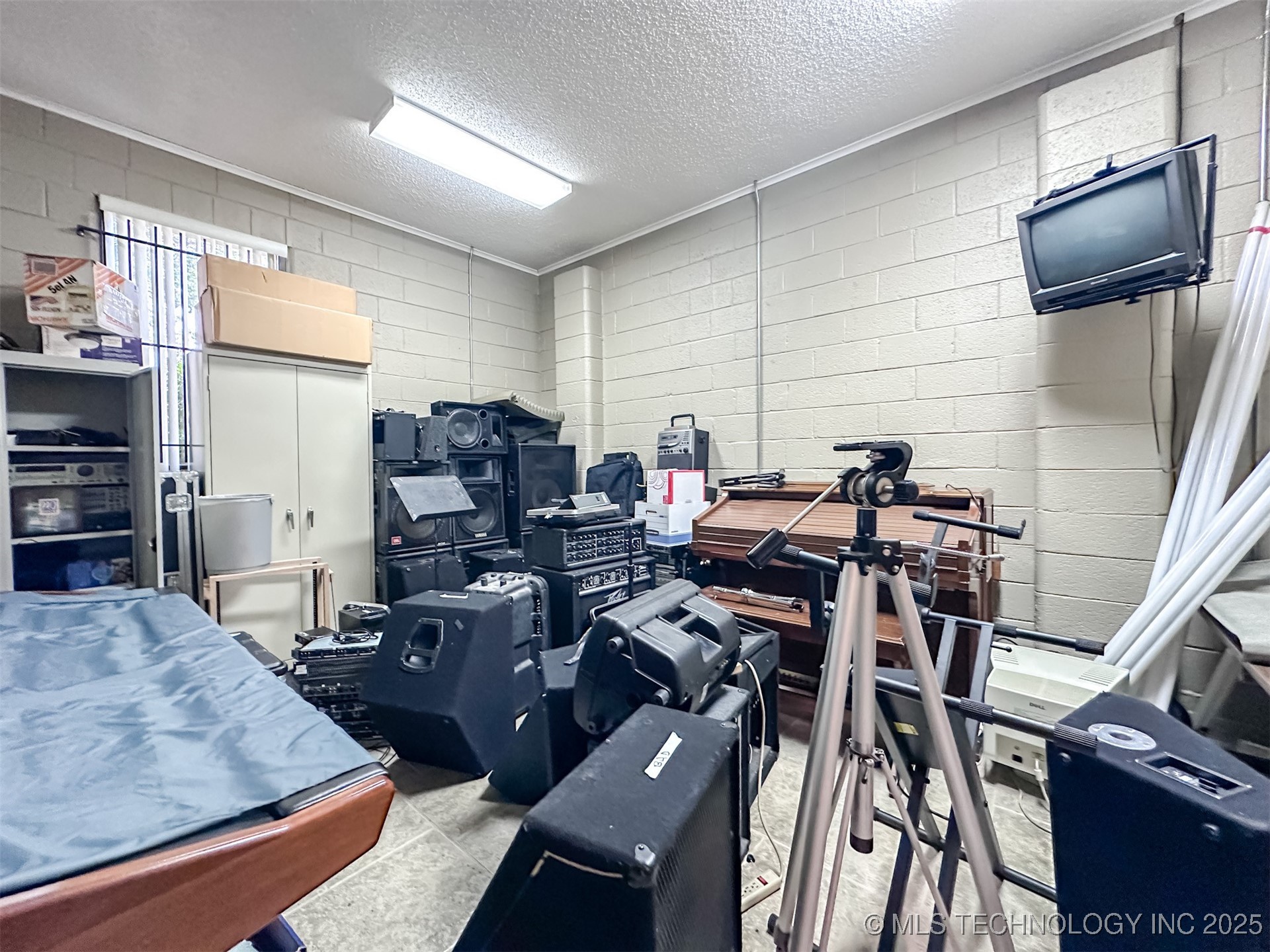 2833 W Main Street Property Photo 53