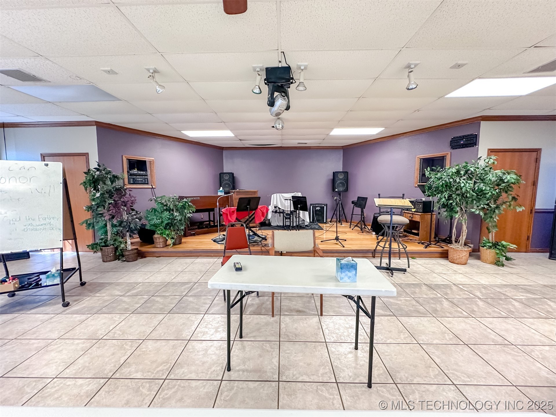 2833 W Main Street Property Photo 71