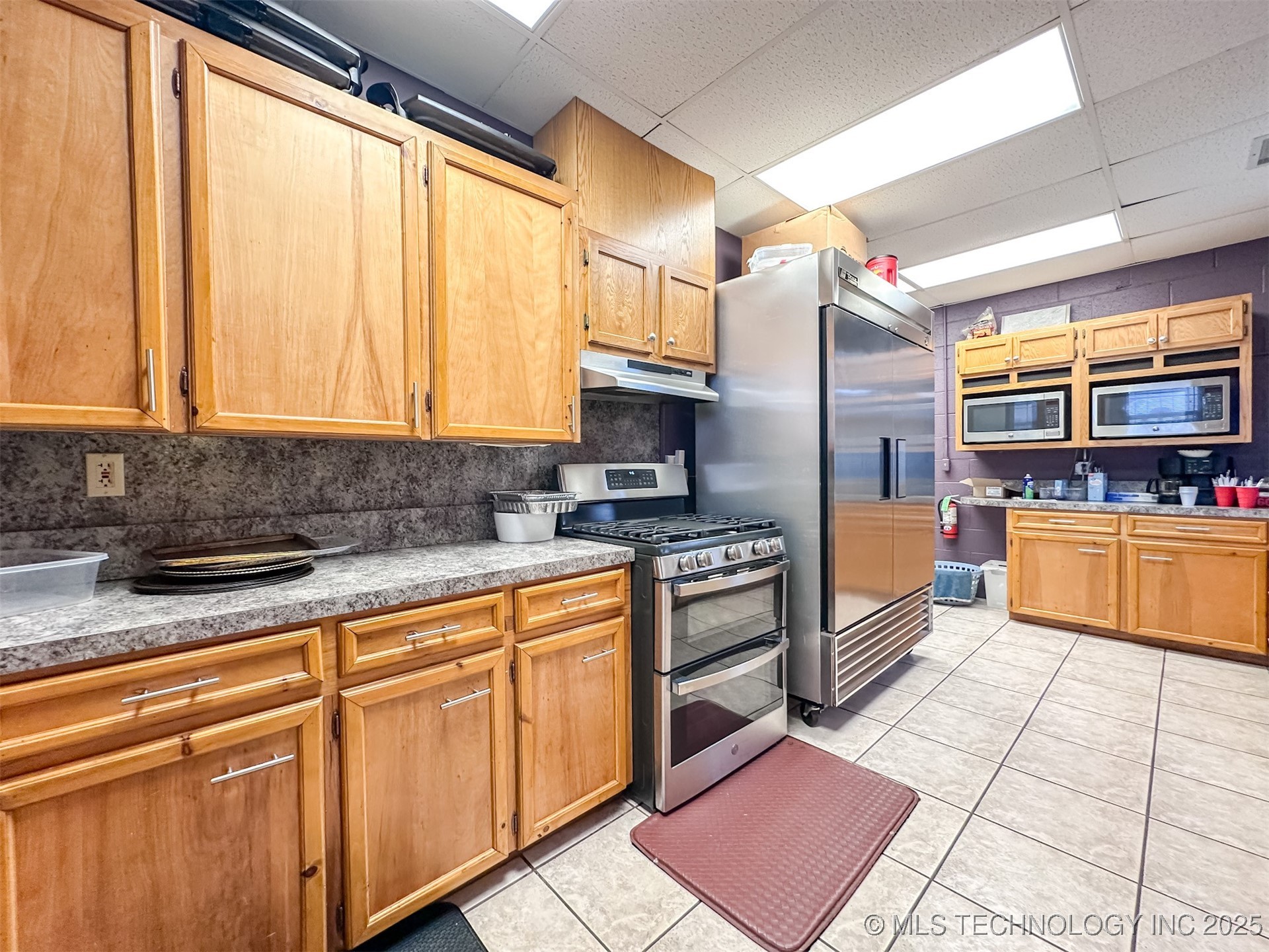 2833 W Main Street Property Photo 86