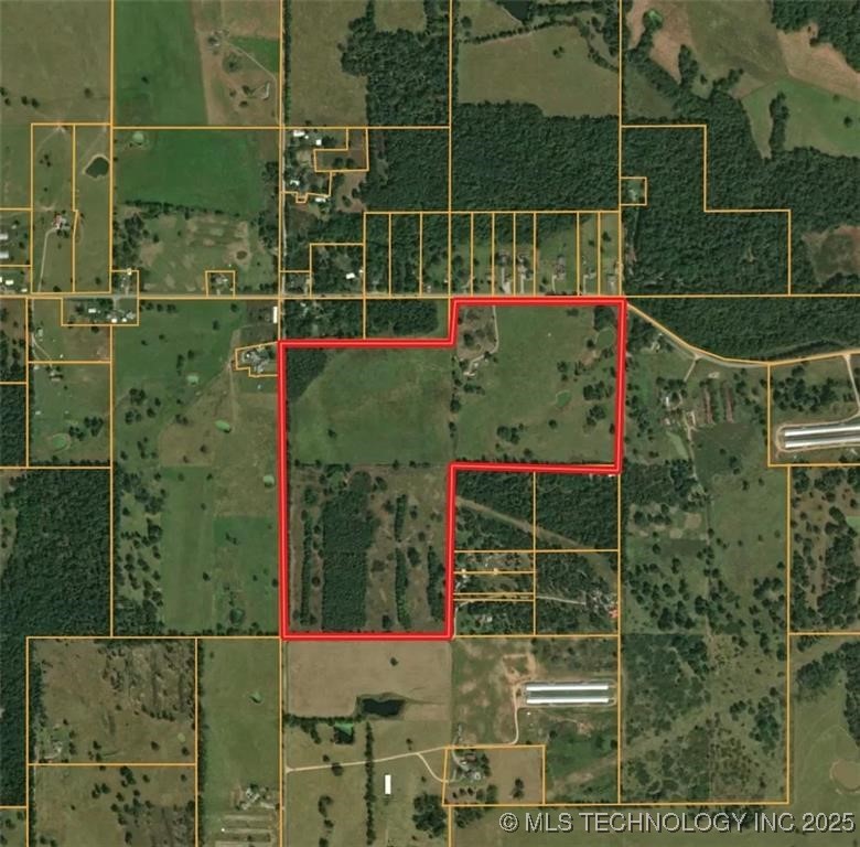 473298 E County Road 660 Property Photo 4